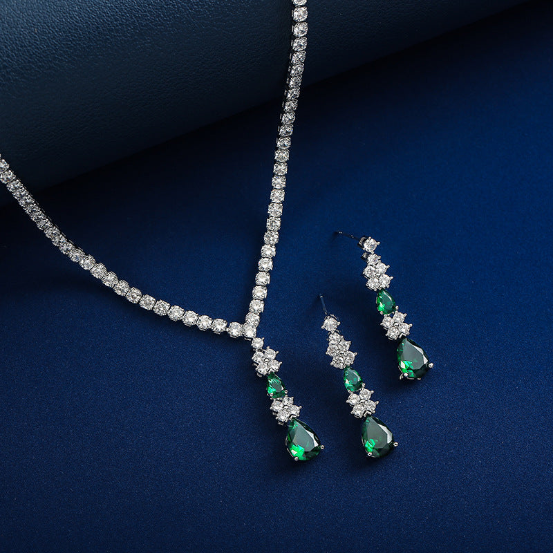 Elegant Emerald Crystal Jewelry Set – Silver Necklace Earrings for Women