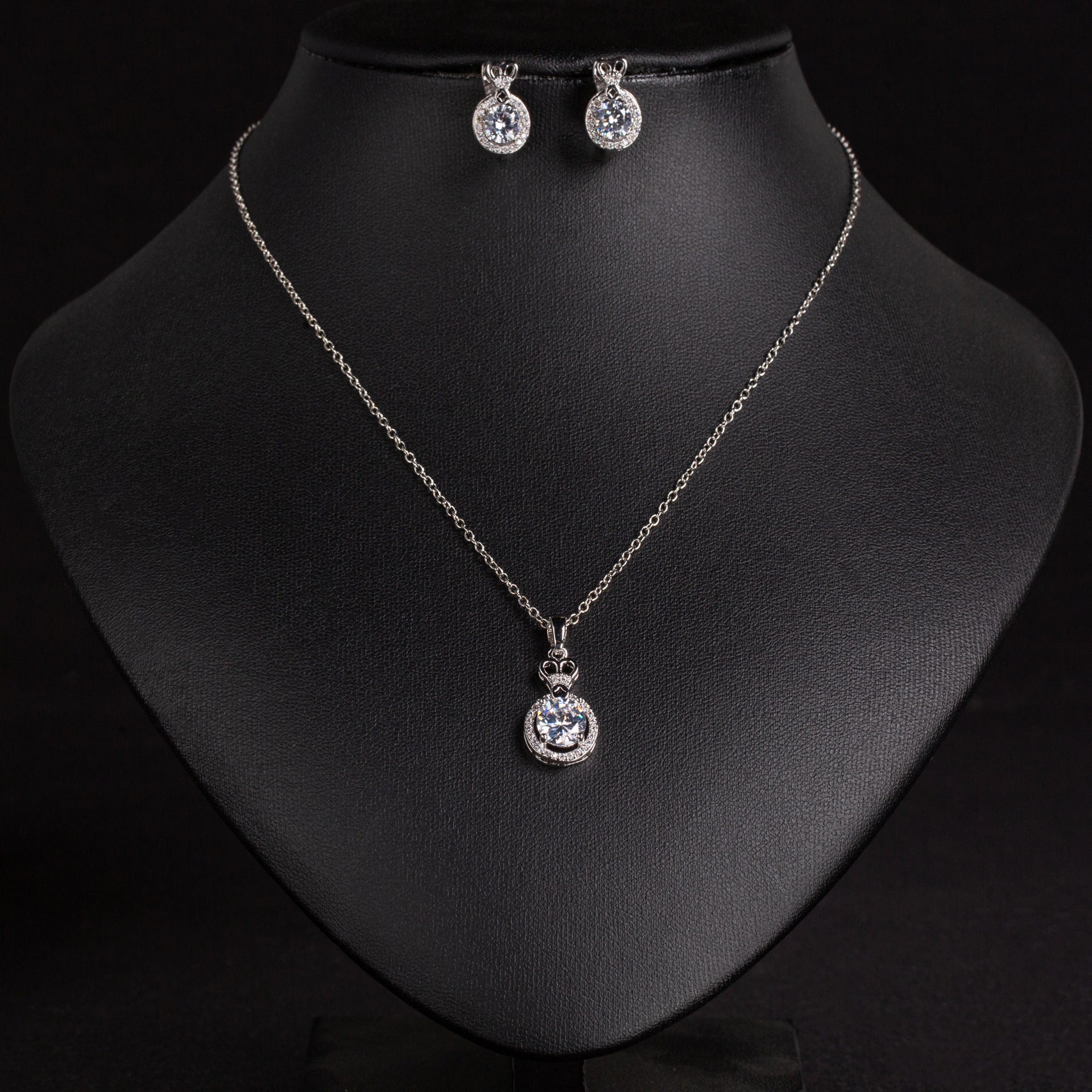 Luxury Ruby Red Crystal Crown Jewelry Set – Necklace Earrings Set for Women