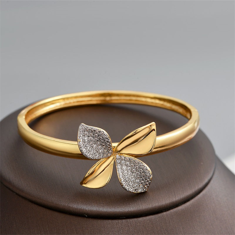 S925 Gold Plated Flower Full Diamond Necklace Set