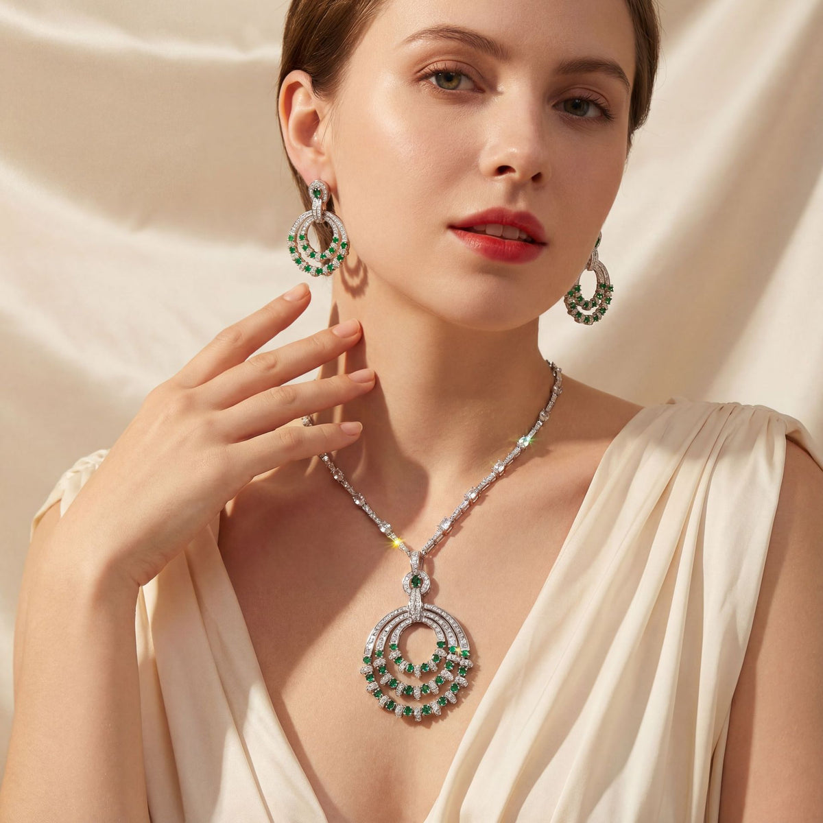 Elegant Blue Crystal Circle Jewelry Set – Silver Necklace Earrings for Women