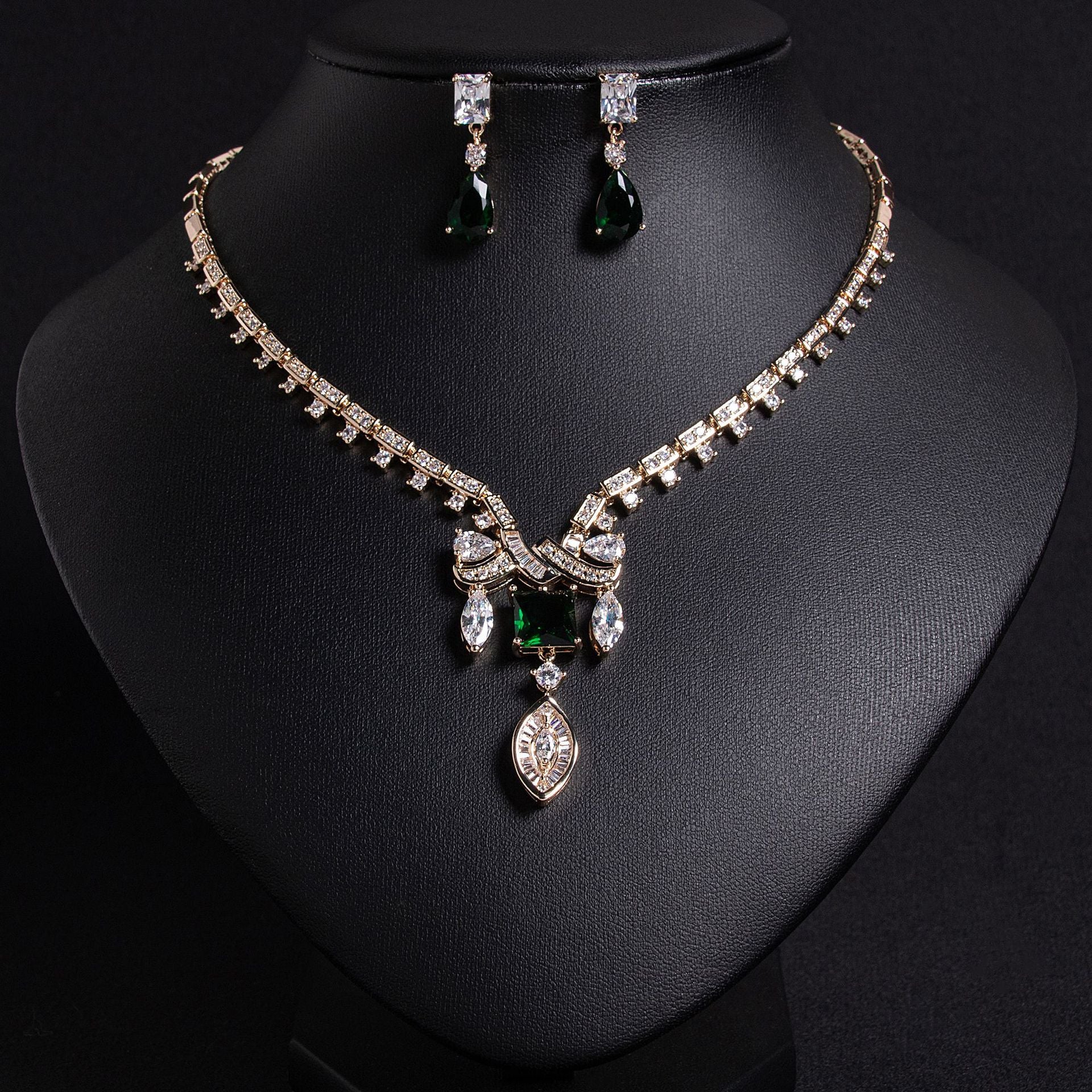 Luxury Ruby Red Crystal Necklace Earrings Set – Elegant Statement Jewelry for Women