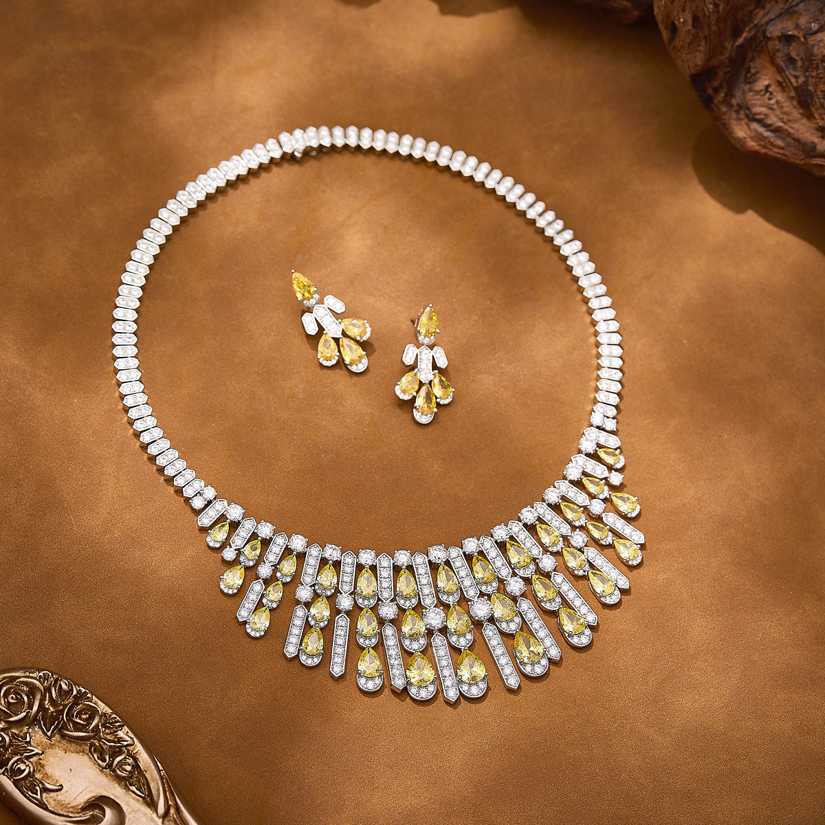 Luxury Yellow Crystal Necklace Earrings Set – Elegant Statement Jewelry for Women