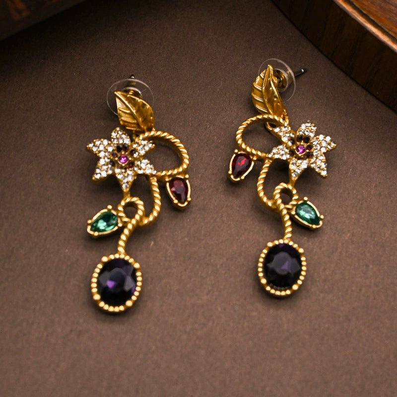 Fashion Vintage Crystal Gemstone Earrings Ring Necklace Set