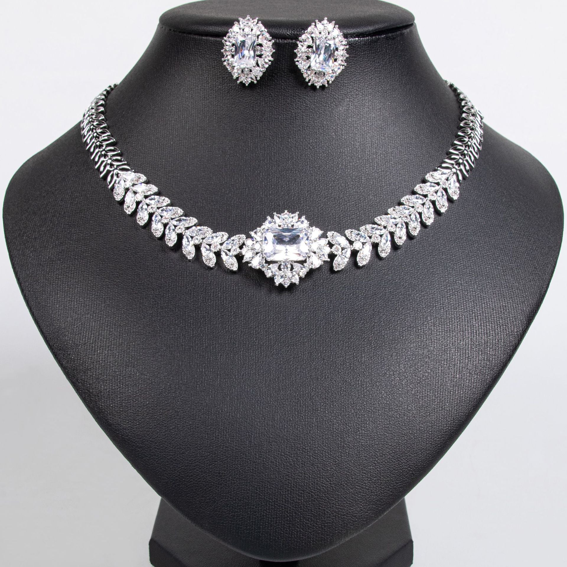 Luxury Red Rectangular Crystal Necklace and Earrings Jewelry Set for Women