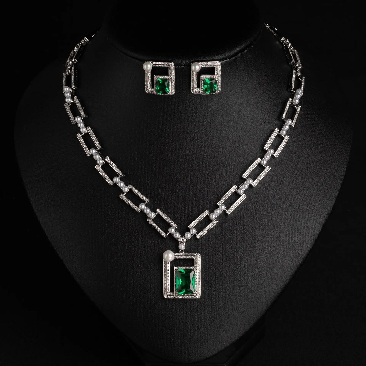 Jewelry Set Women's Square Design Classic Simple Versatile Necklace Earrings Set