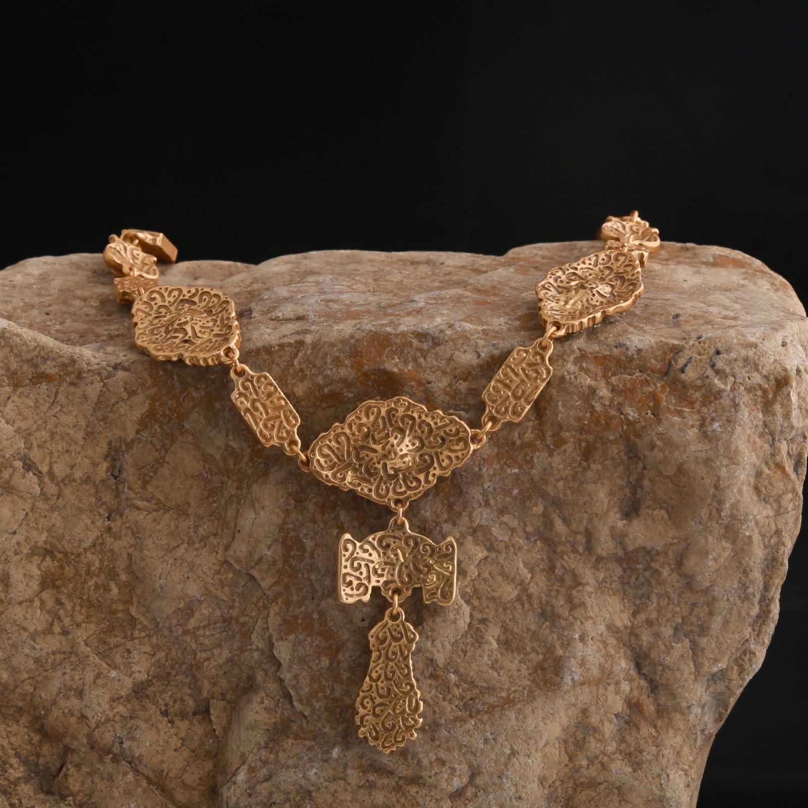 Medieval niche crystal diamond jewelry set