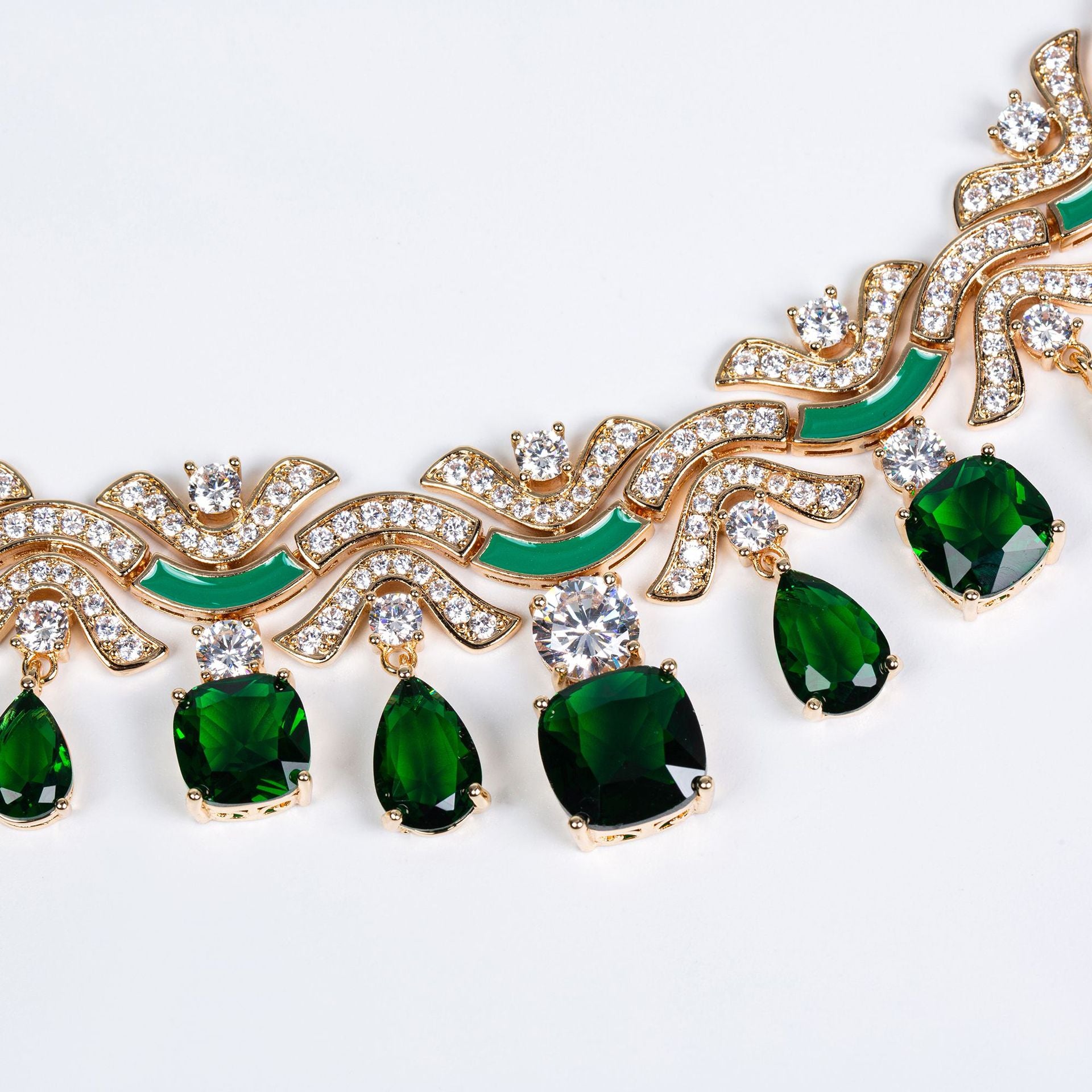 Luxury Pink and Green Gemstone Necklace Set – Elegant Multicolor Jewelry with Earrings