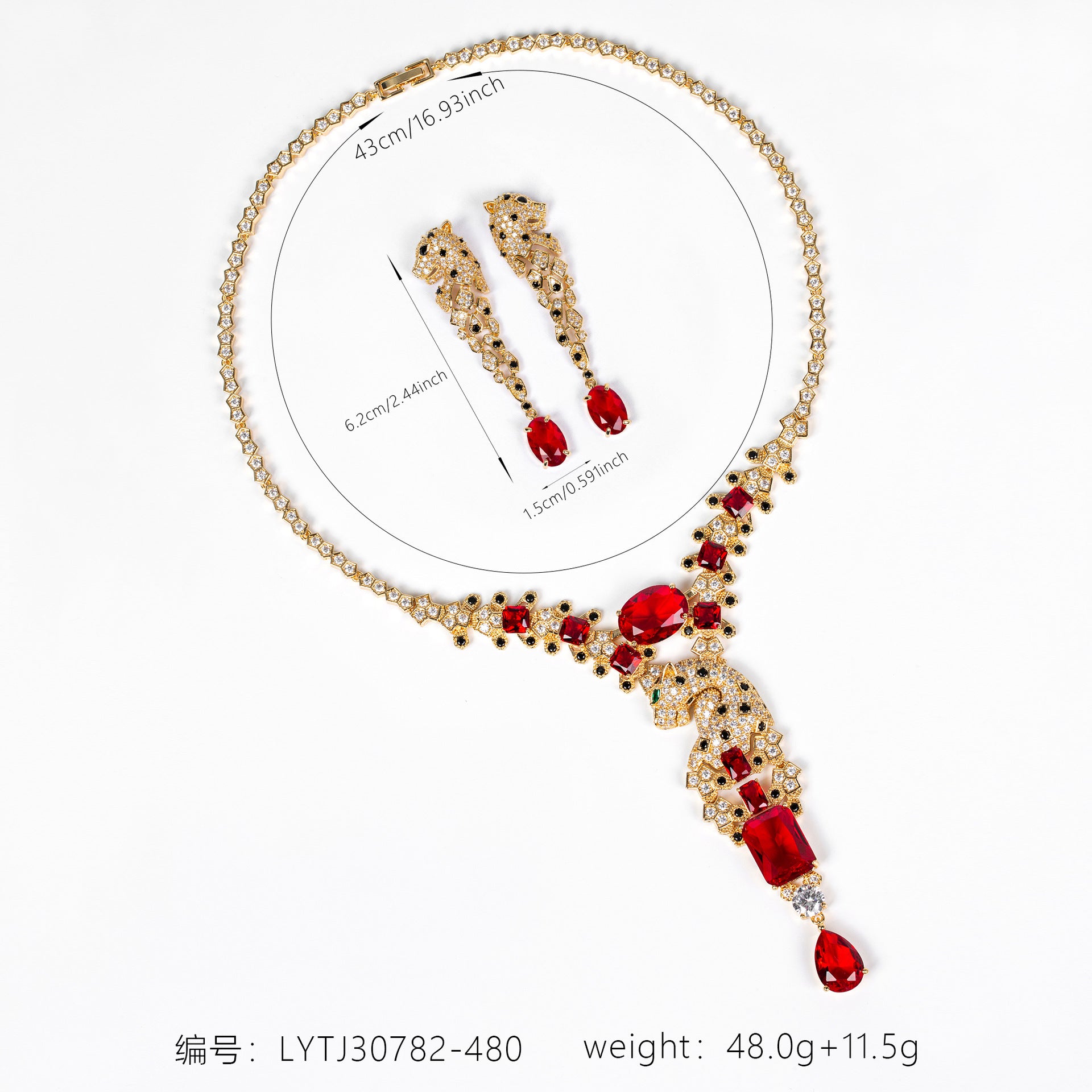 Parure de bijoux collier et boucles d'oreilles de luxe rubis royal