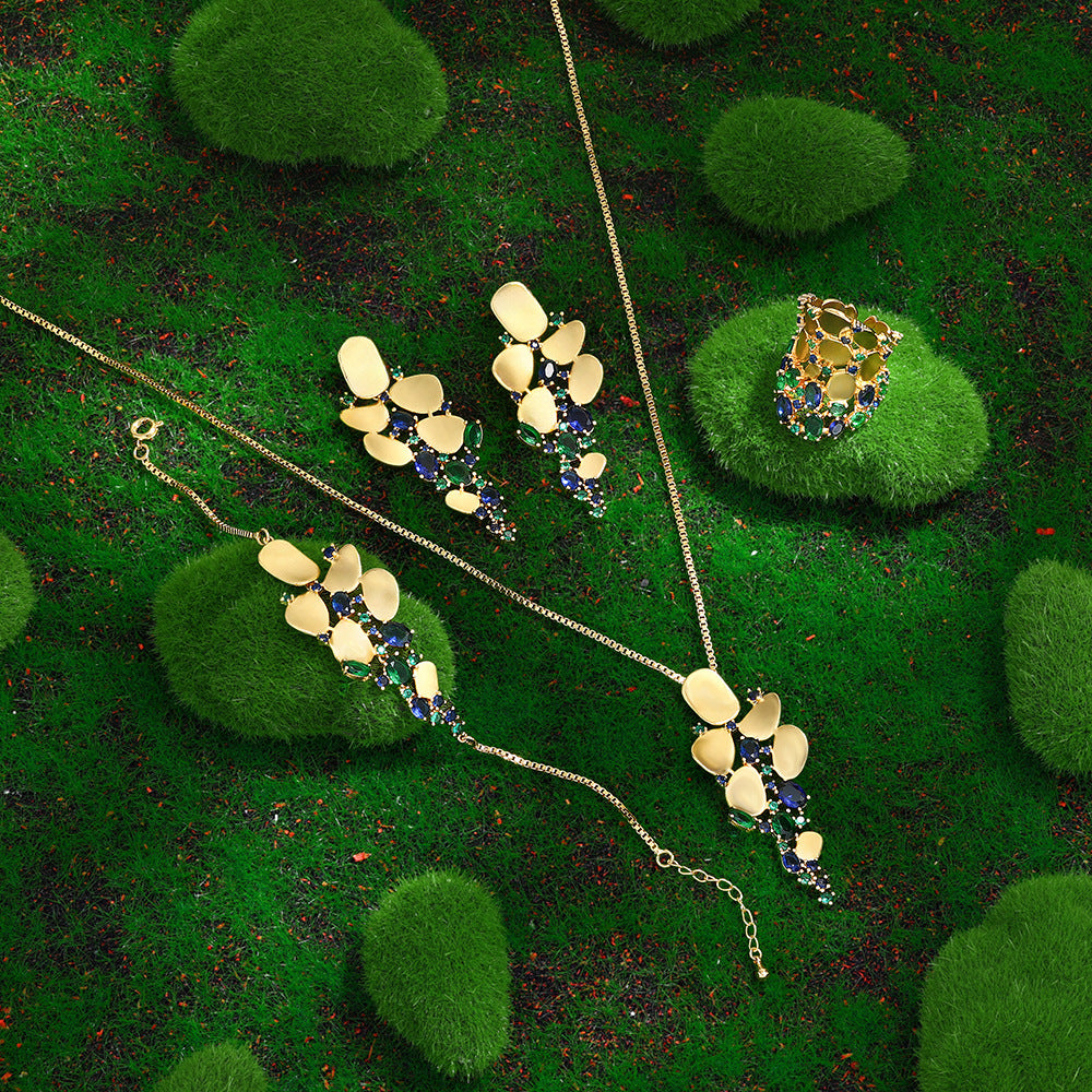 Stylish luxury colored gemstone set