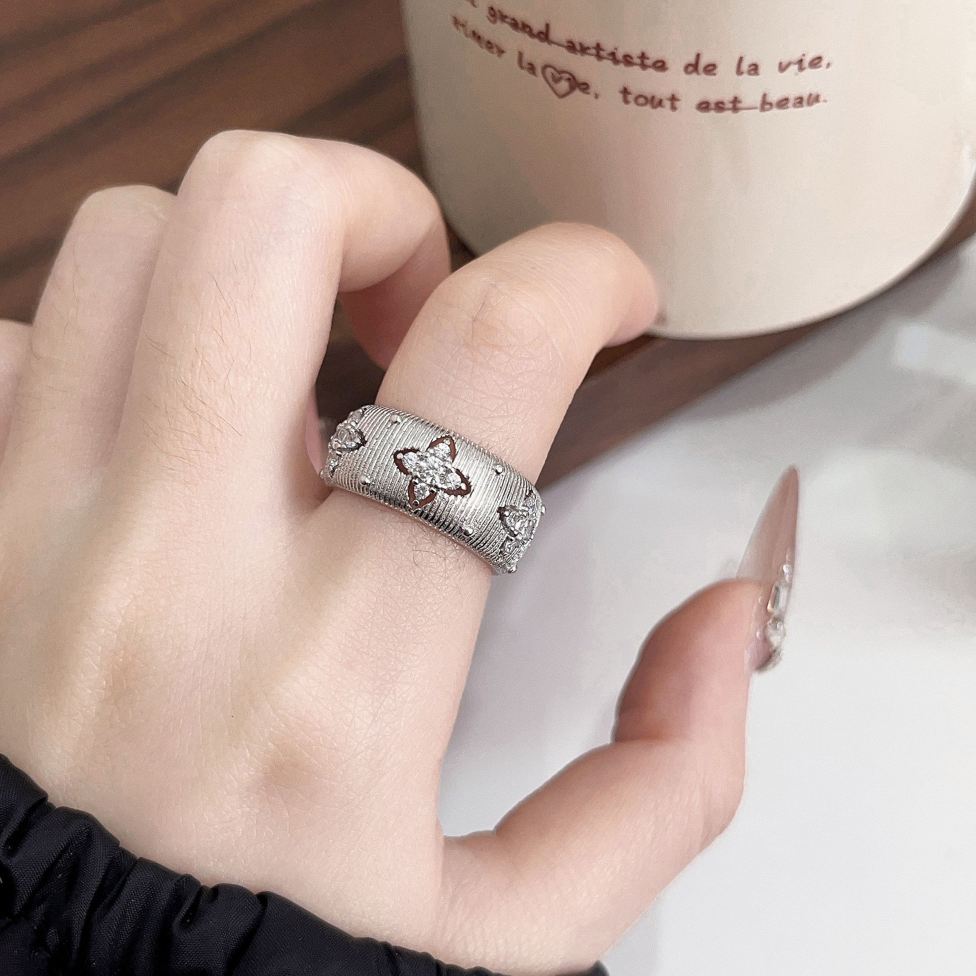 Hollow brushed zircon open ring