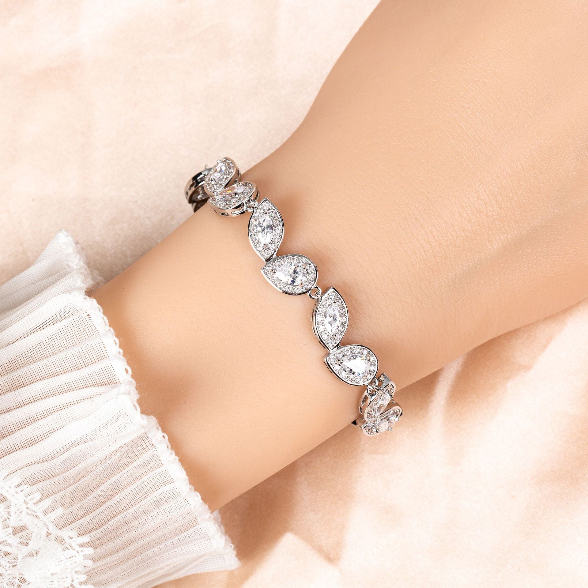 Luxury Multicolor Teardrop Crystal Bracelet – Silver Tone Statement Jewelry for Women