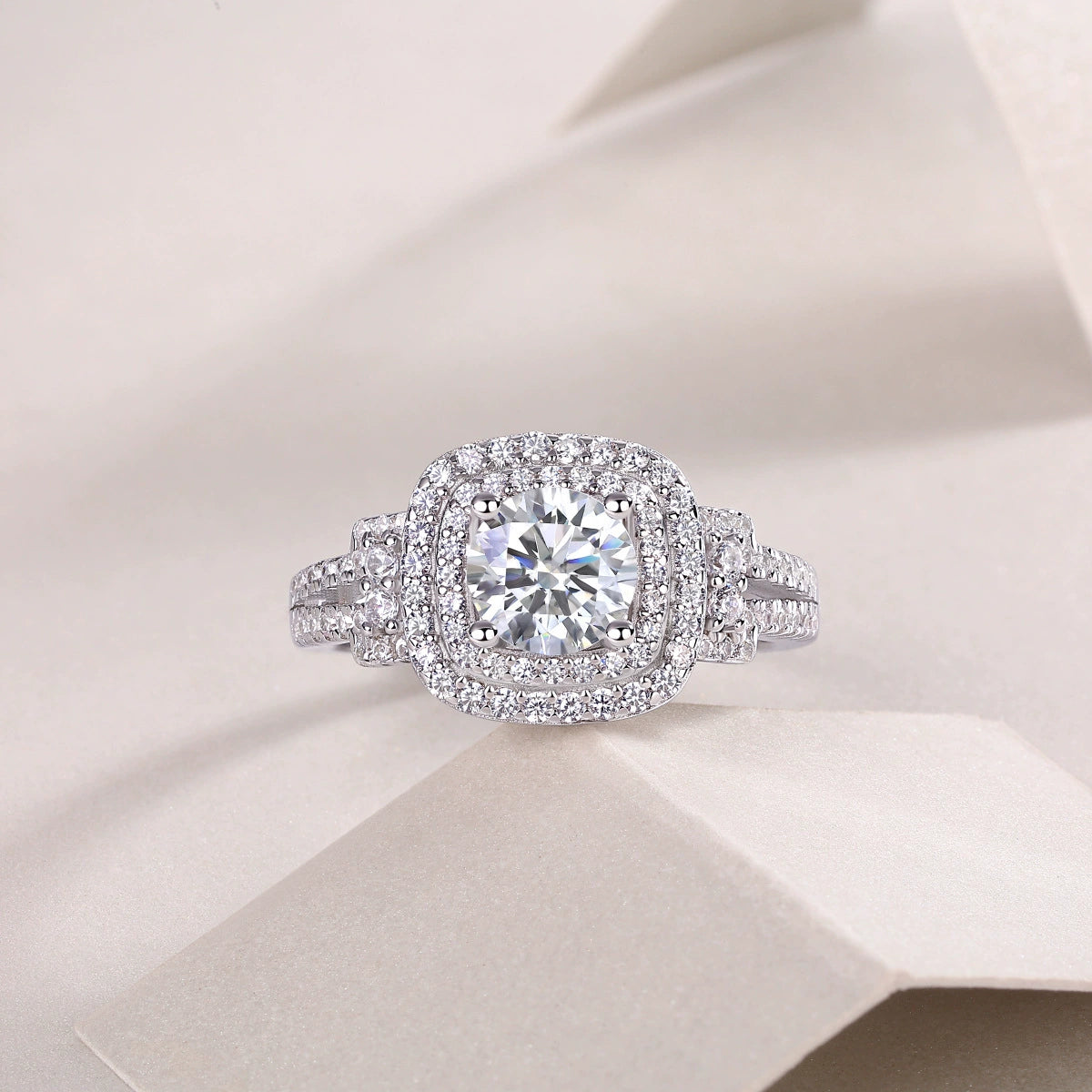 Luxury White Crystal Halo Statement Ring for Women