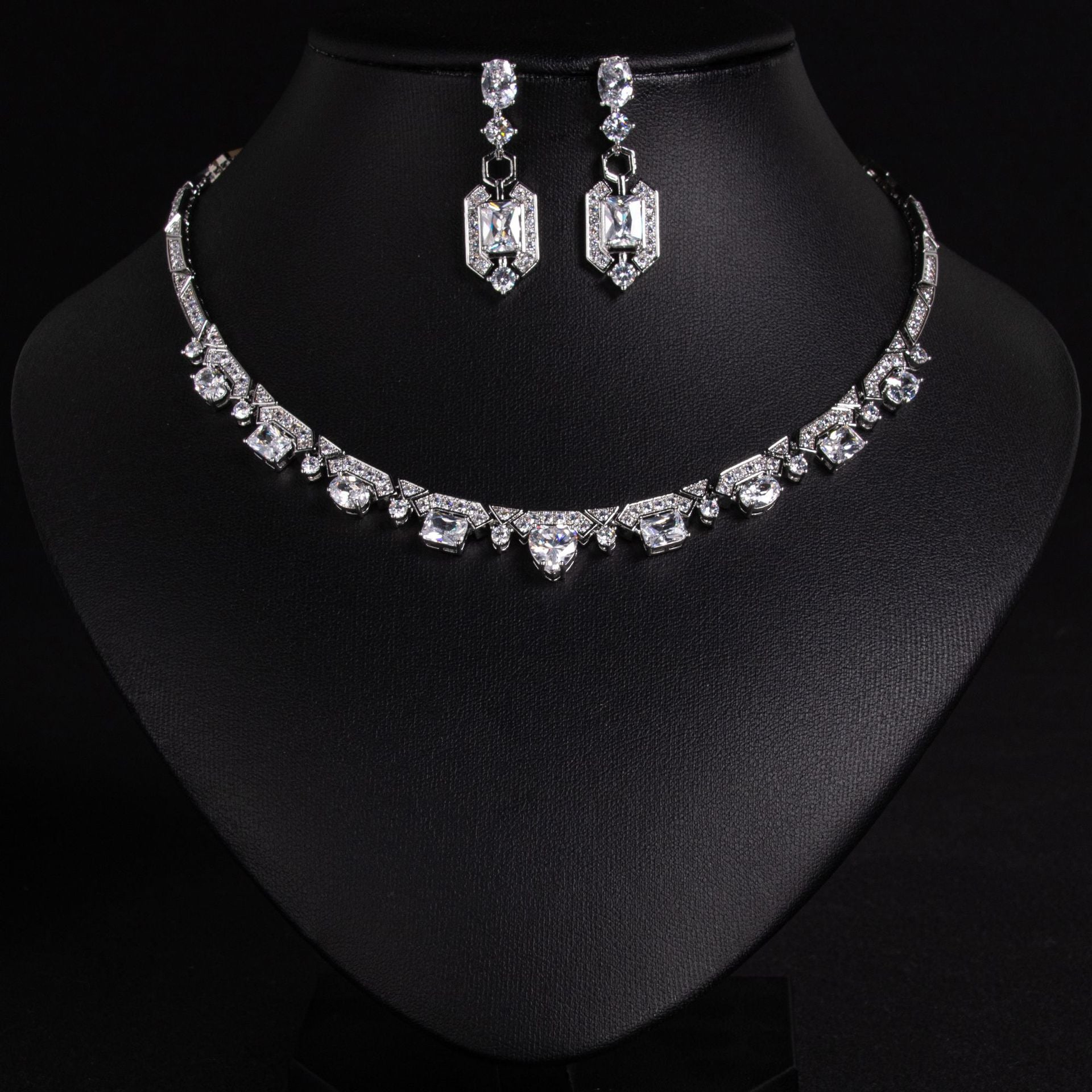 Luxury Multicolor Crystal Necklace and Earrings Jewelry Set