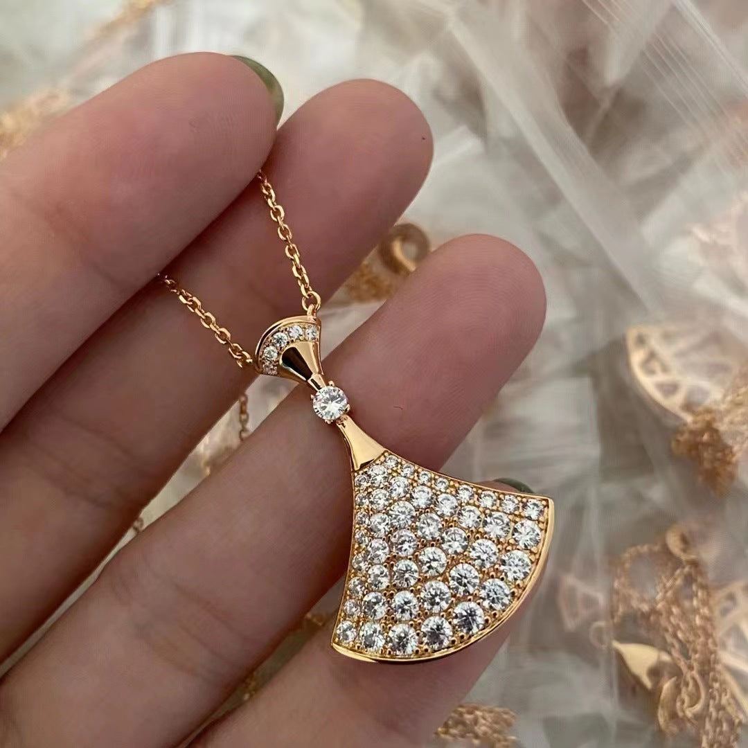 Fashion small fan shell necklace