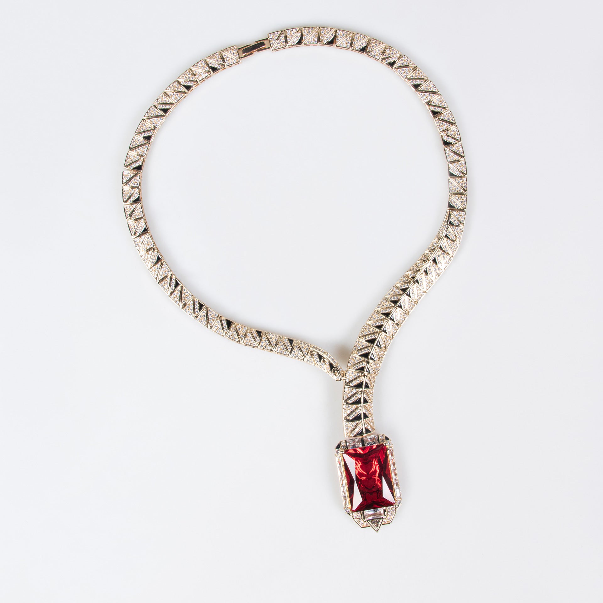 Ensemble de bijoux de luxe collier ras du cou et boucles d'oreilles en zircon en forme de goutte d'eau pour mariage
