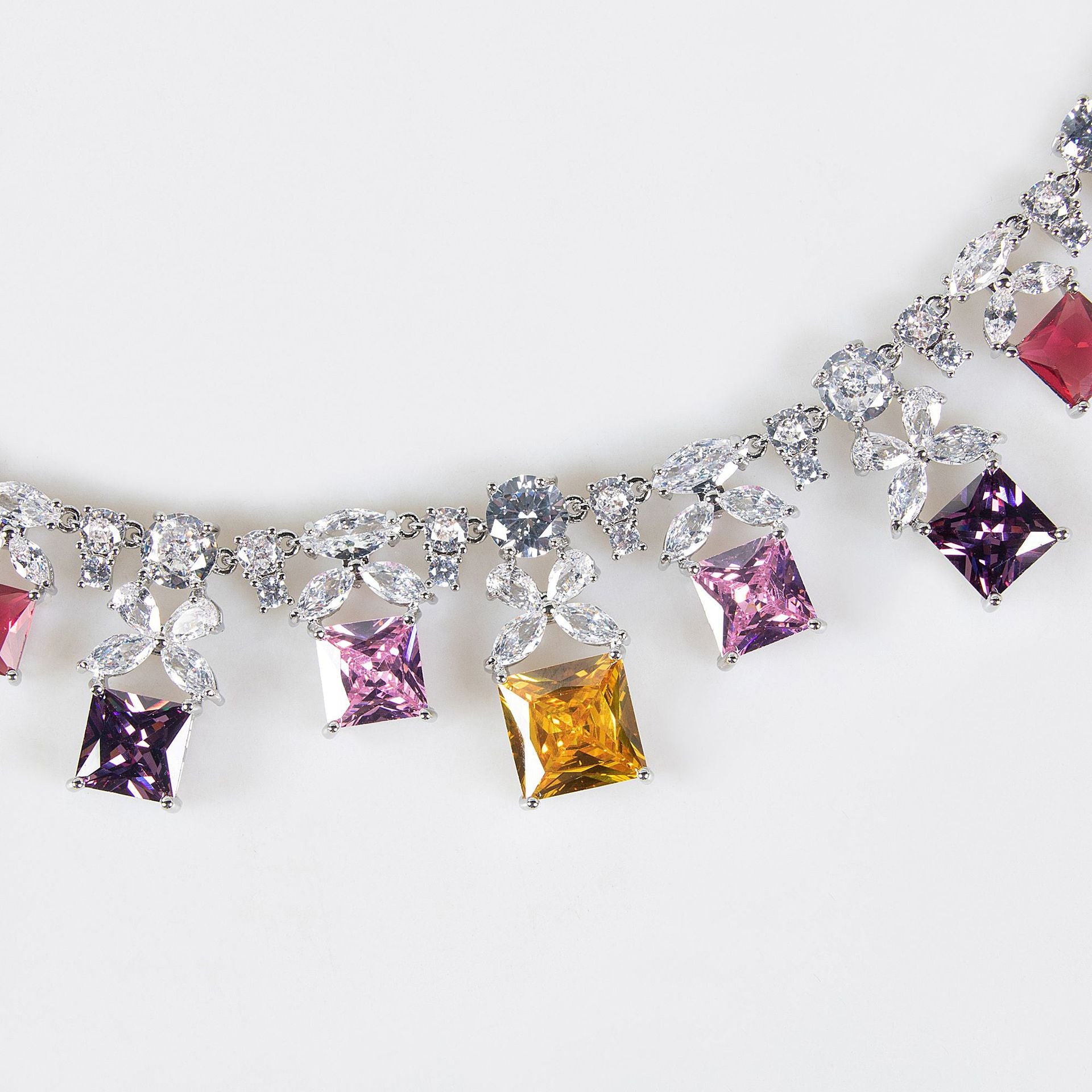 Luxury Ruby Red Square Gemstone Necklace Set for Women – Floral Statement Jewelry with Matching Earrings