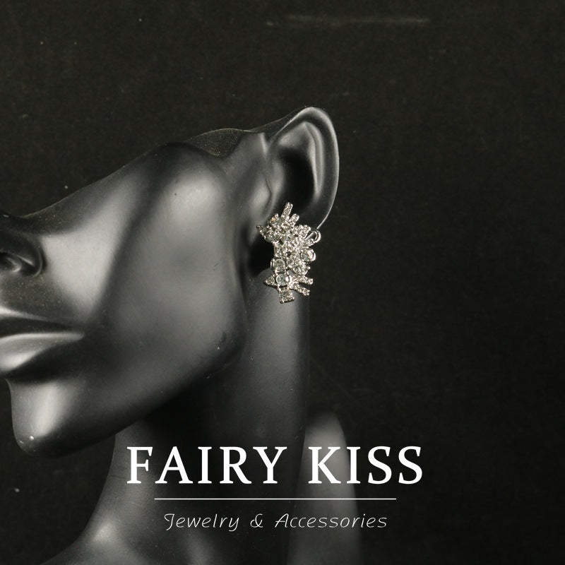 Medieval Heavy Industries Pearl Tassel Necklace Set