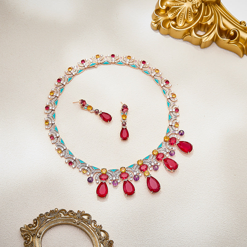 Luxury Red Crystal Teardrop Necklace Earrings Set – Vintage Statement Jewelry for Women