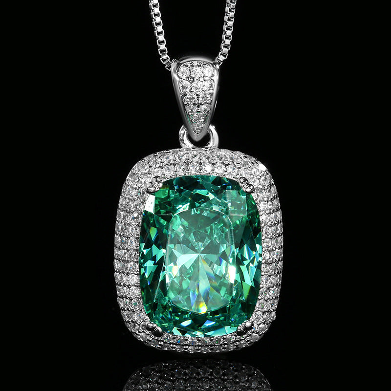 Parure de bijoux en cristal vert de luxe – Collier avec pendentif, bague et boucles d'oreilles pour femme