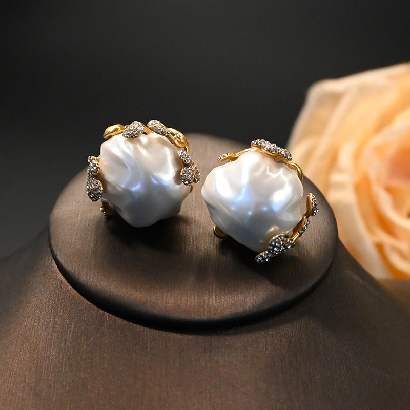 Medieval Vintage Baroque Pearl Stud Earrings Set