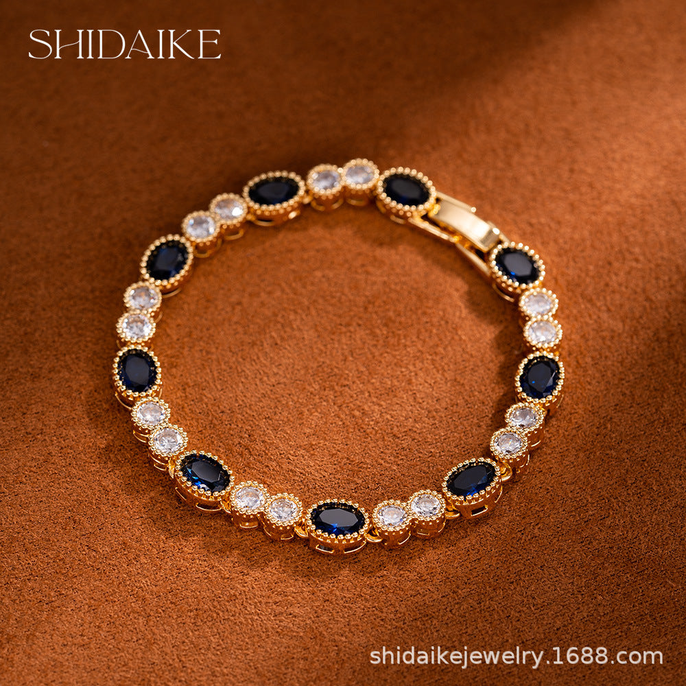 Stylish retro zircon bracelet