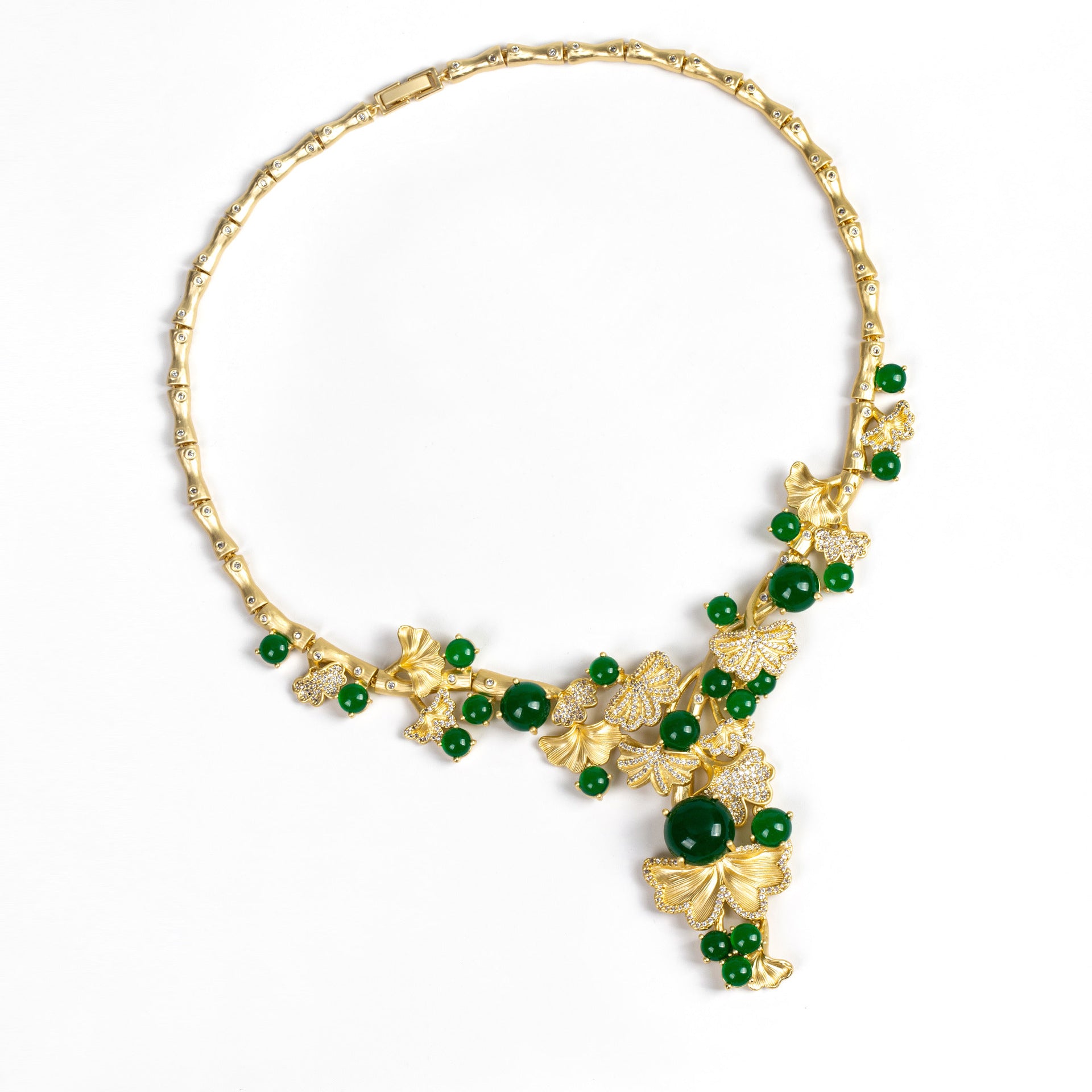 Luxury Green Gemstone Ginkgo Leaf Necklace Set for Women – Gold Statement Jewelry with Matching Earrings