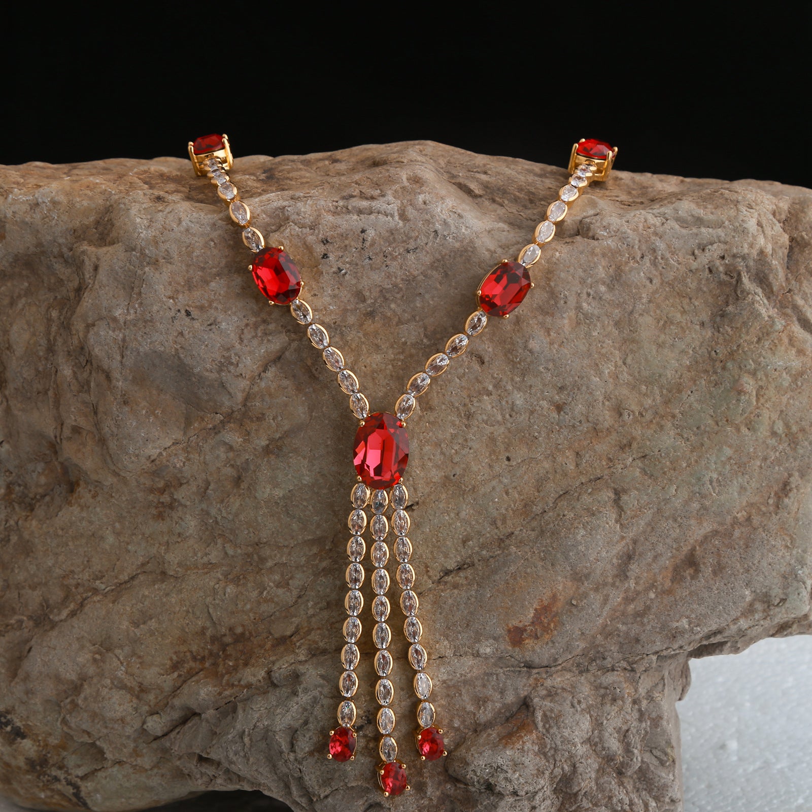 Vintage niche ruby necklace jewelry set