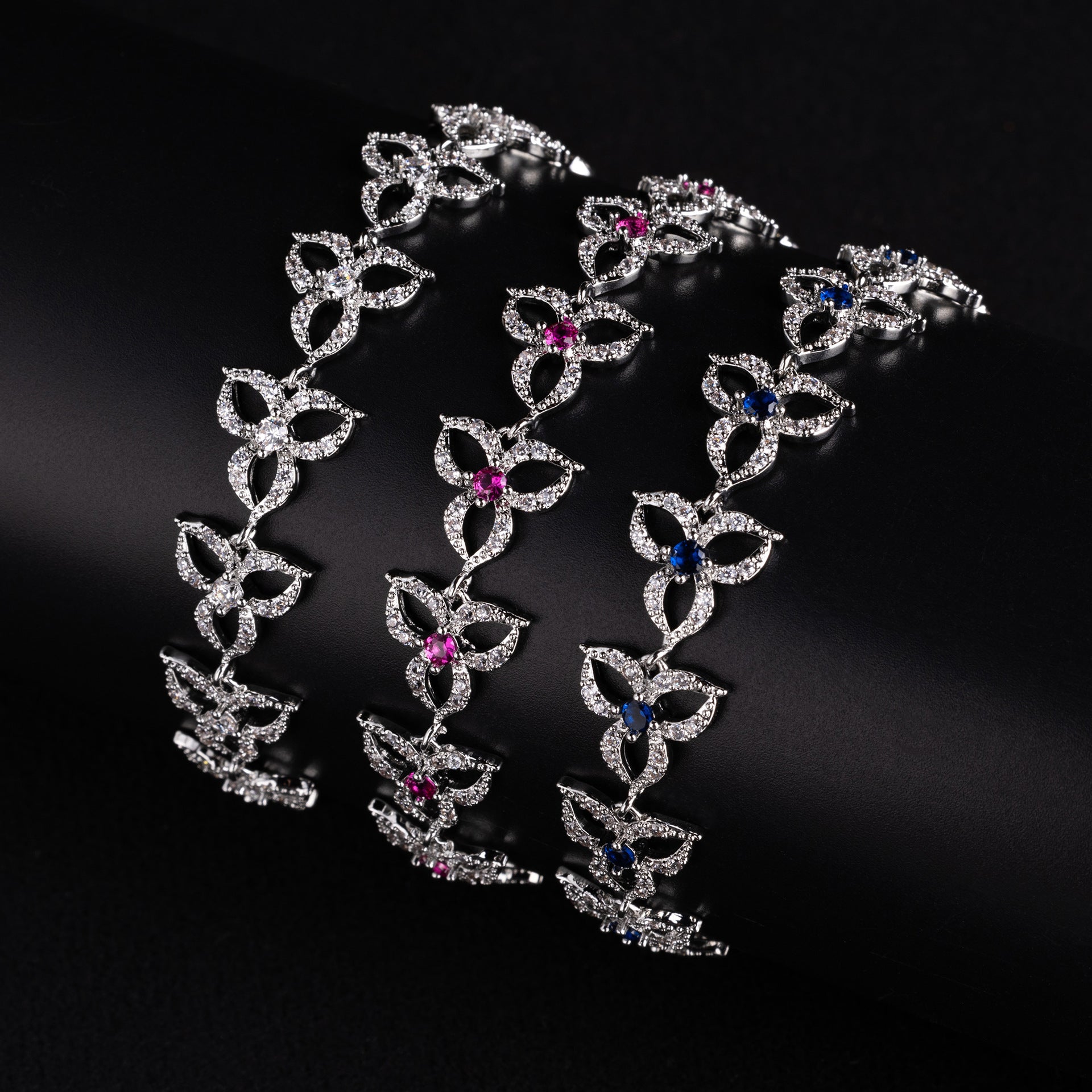 Luxury Crystal Butterfly Bracelet – Elegant Statement Jewelry for Women