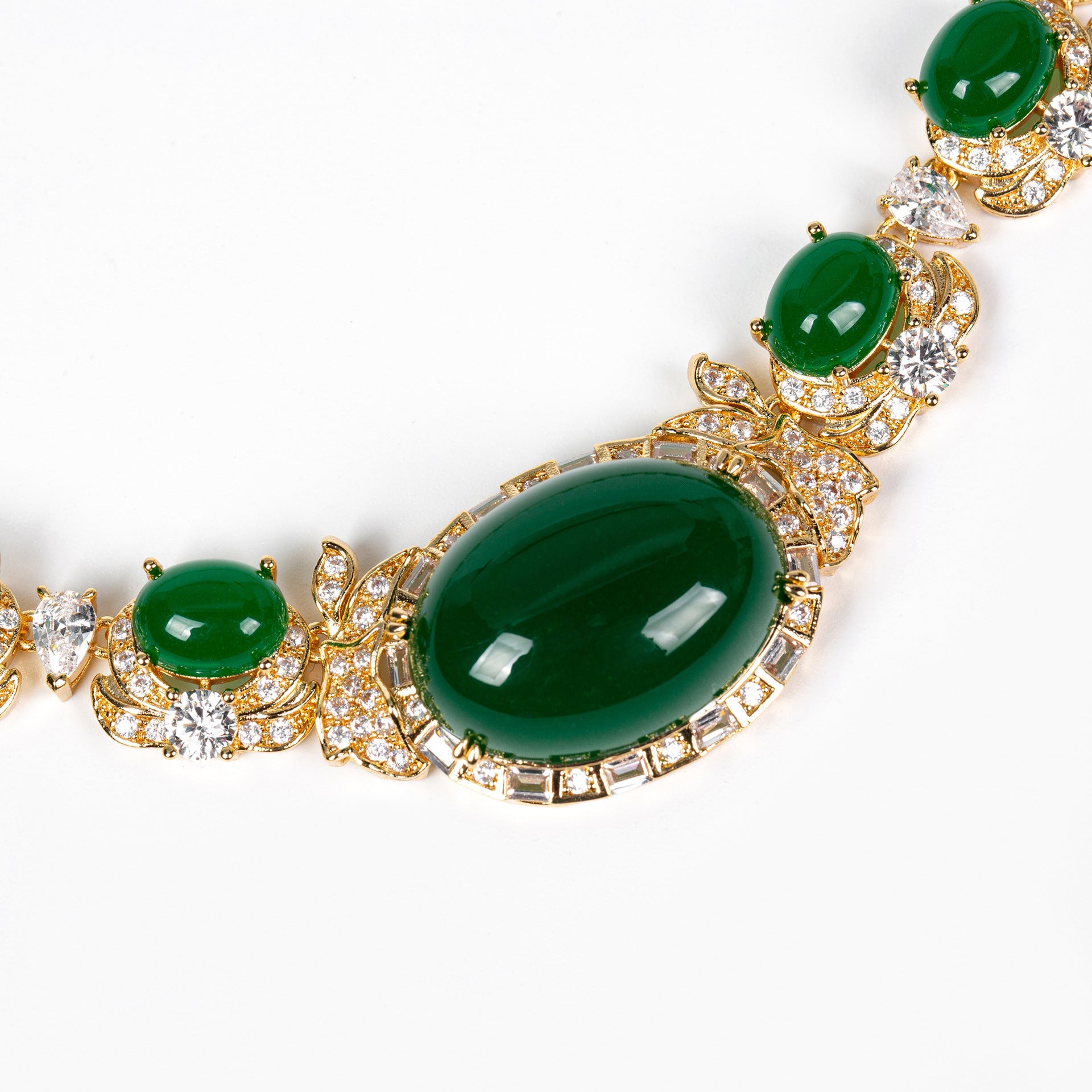 Luxury Emerald Green Crystal Necklace Earrings Set – Royal Statement Jewelry for Women