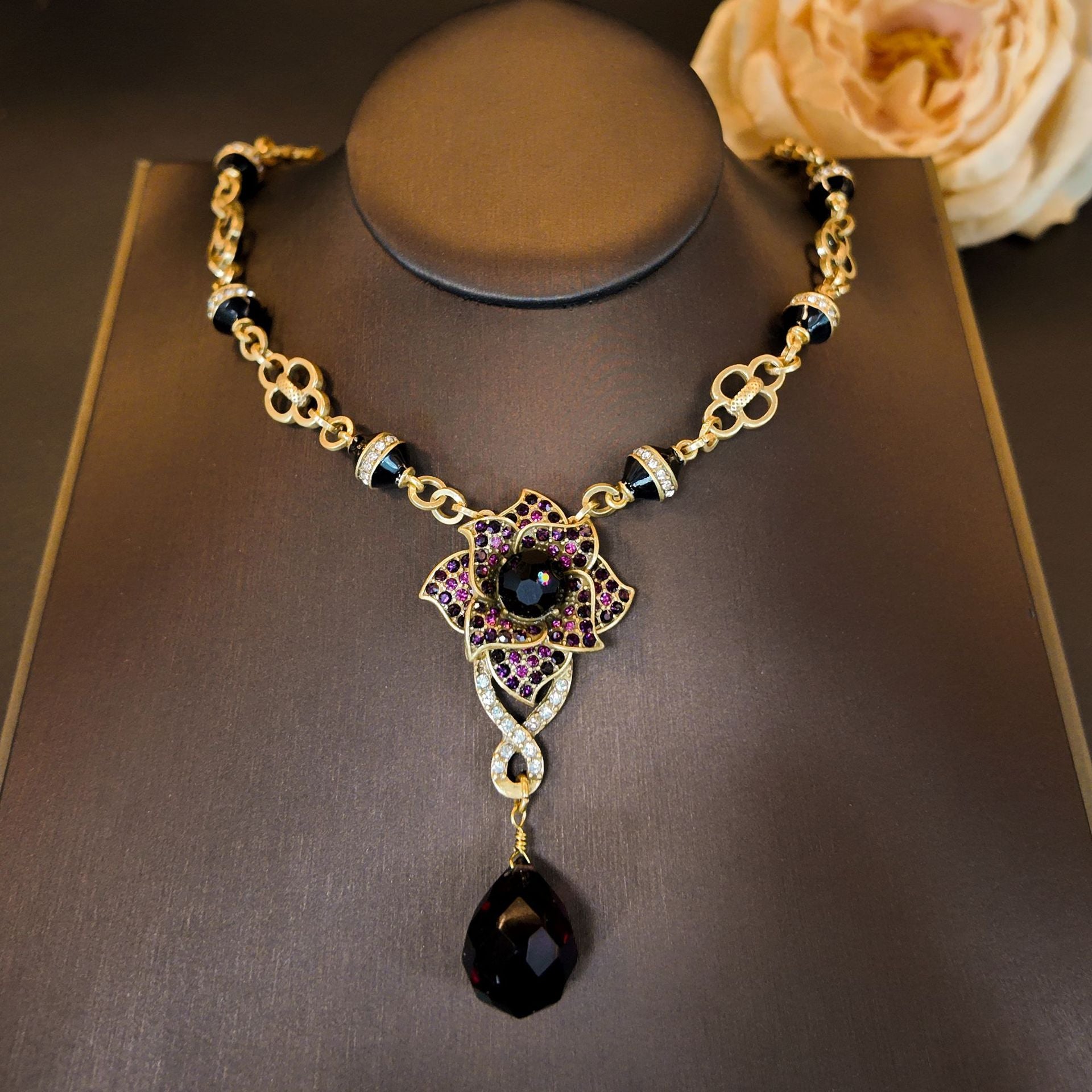 Three-dimensional double-layer camellia polygonal glazed set