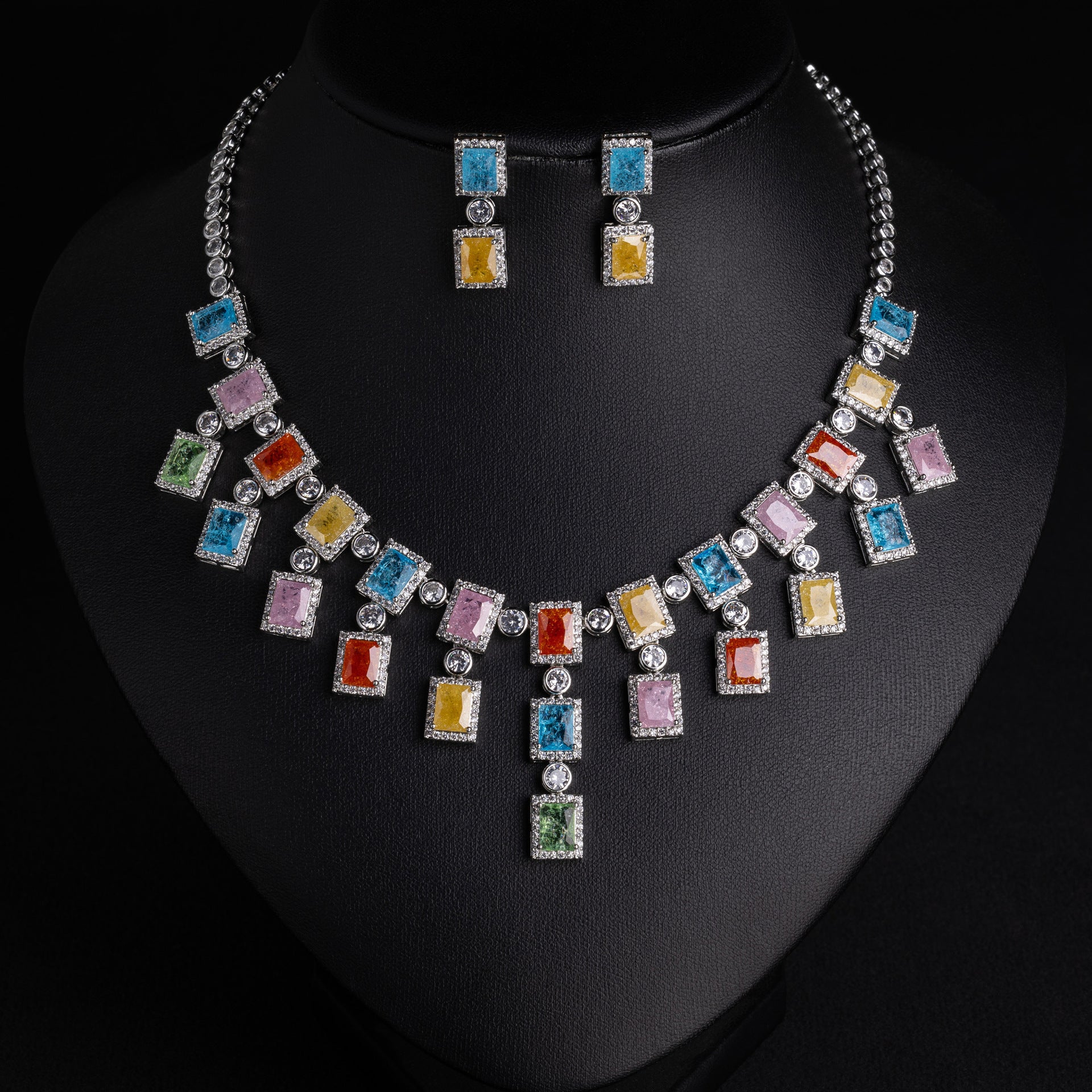 Luxury Emerald Green Crystal Jewelry Set – Statement Necklace and Earrings for Women