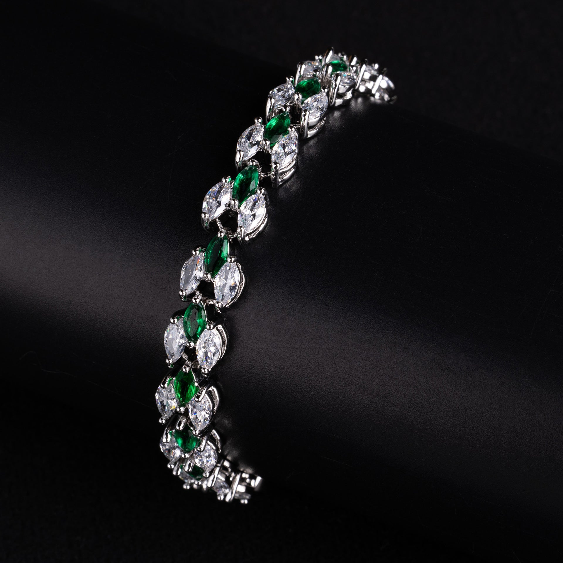 Elegant Marquise Crystal Bracelet – Silver Tone Jewelry for Women