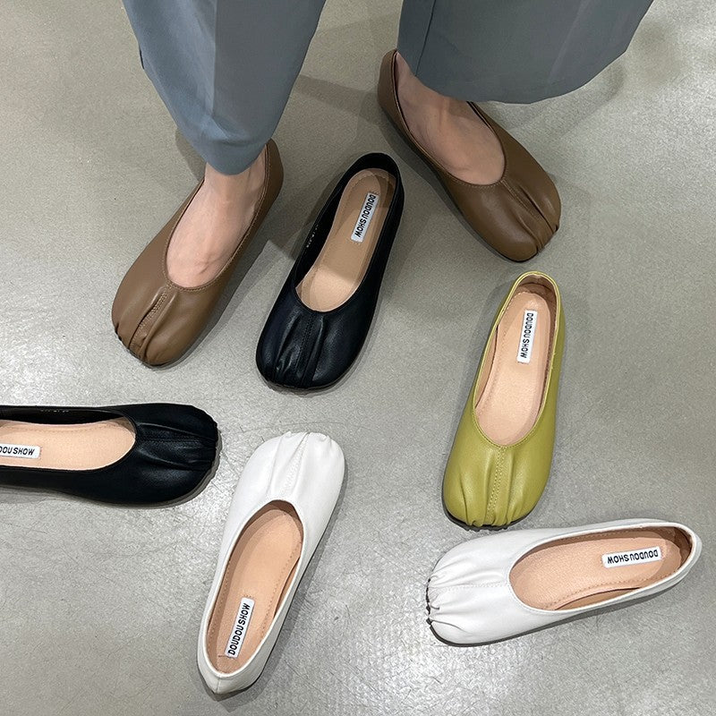 Fashion Soft Sole Versatile Round Head Loafers