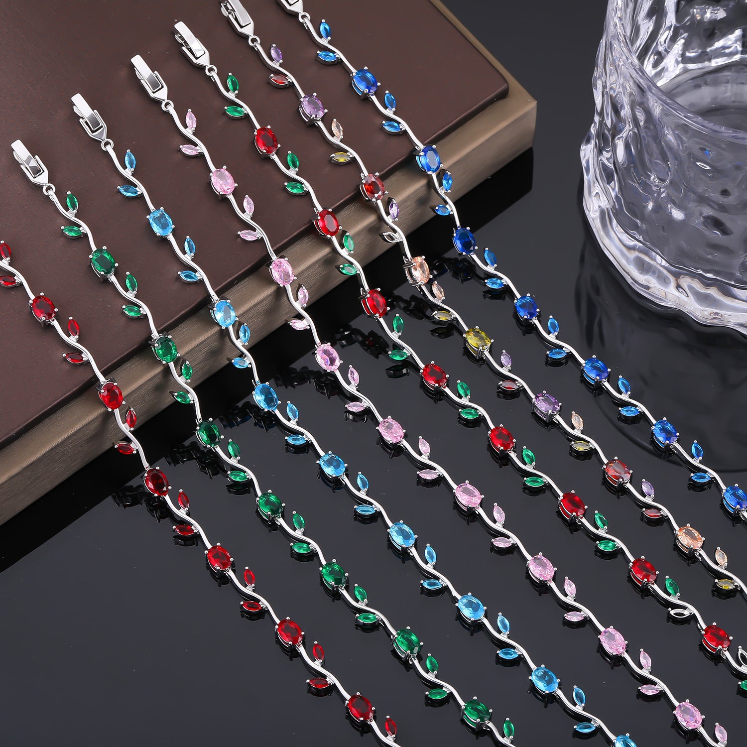 Fashion light luxury copper inlaid zircon necklace