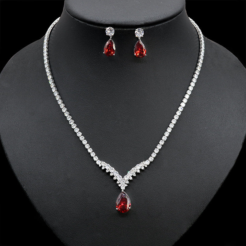 Luxury Ruby Red Crystal Necklace Set – Sparkling Teardrop Jewelry for Women