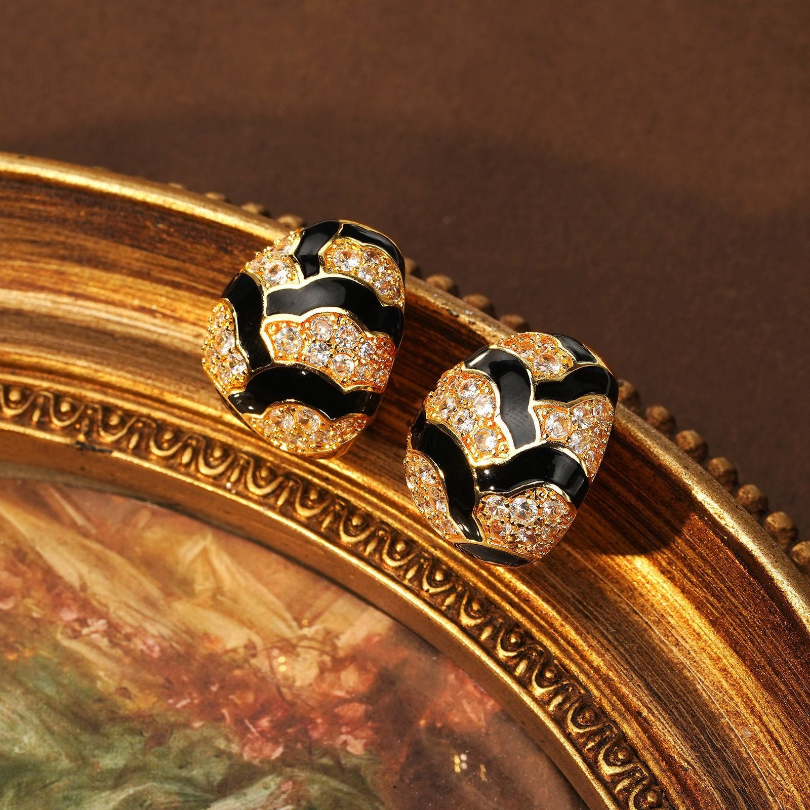 Fashion light luxury zebra pattern stud earrings