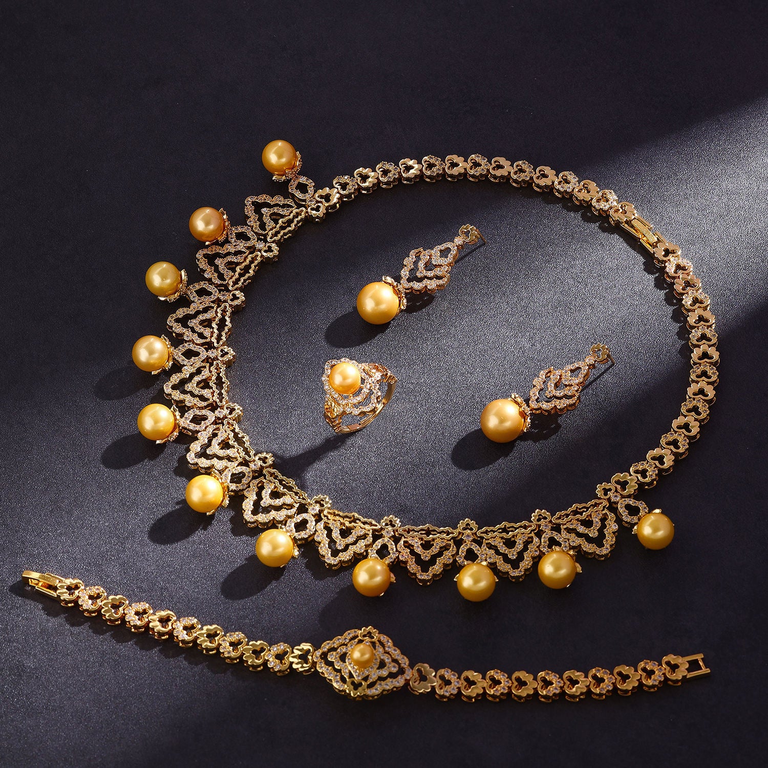 Luxury Gold Pearl Jewelry Set – Necklace Earrings Bracelet Ring for Women