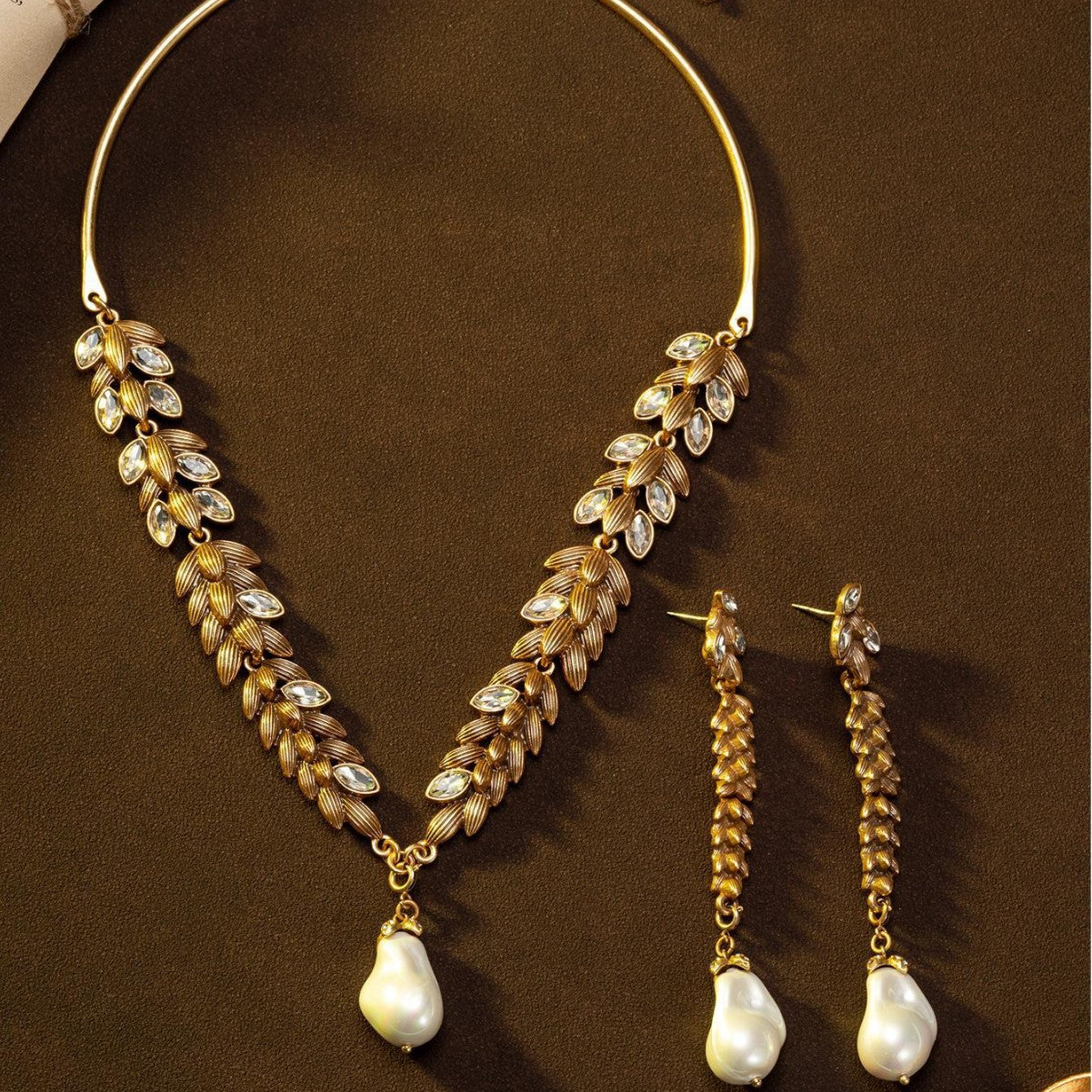 Parure collier feuille et épi de blé vintage de luxe