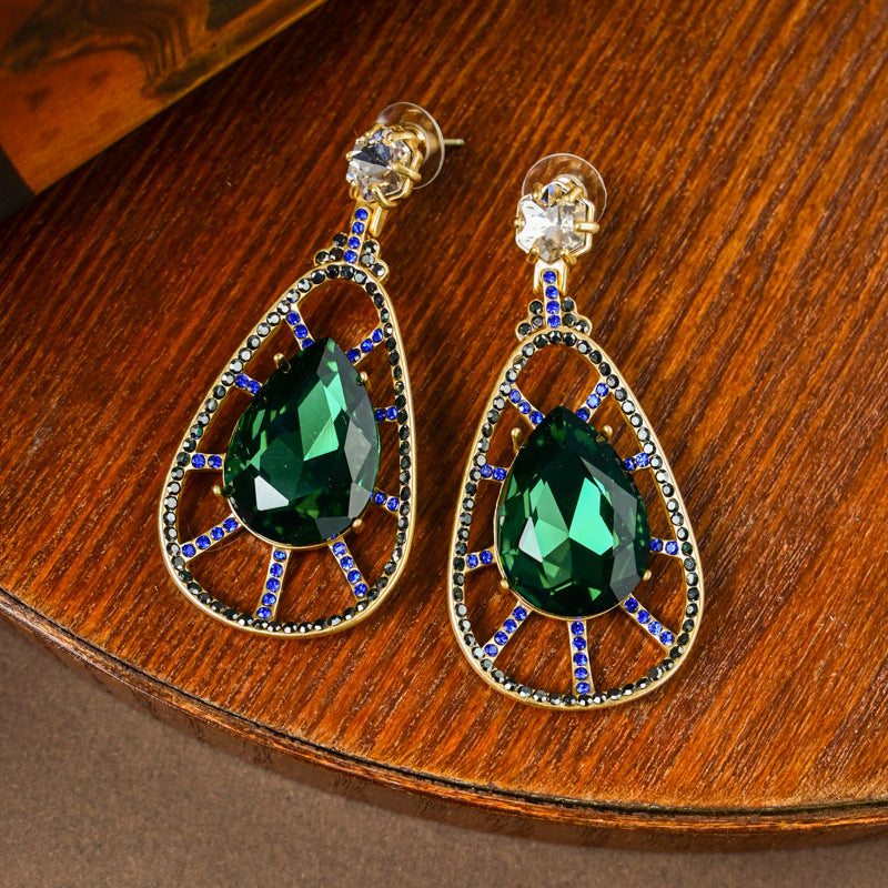 Premium malachite green rhinestone hollow water drop stud earrings