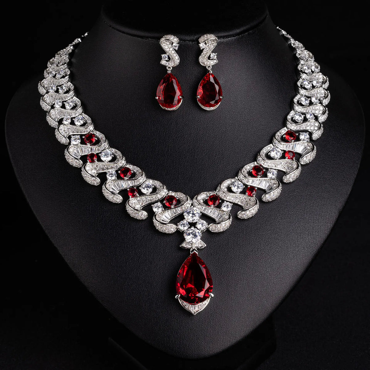 Luxury Ruby Red Teardrop Necklace Set for Women – Vintage Crystal Statement Jewelry with Matching Earrings