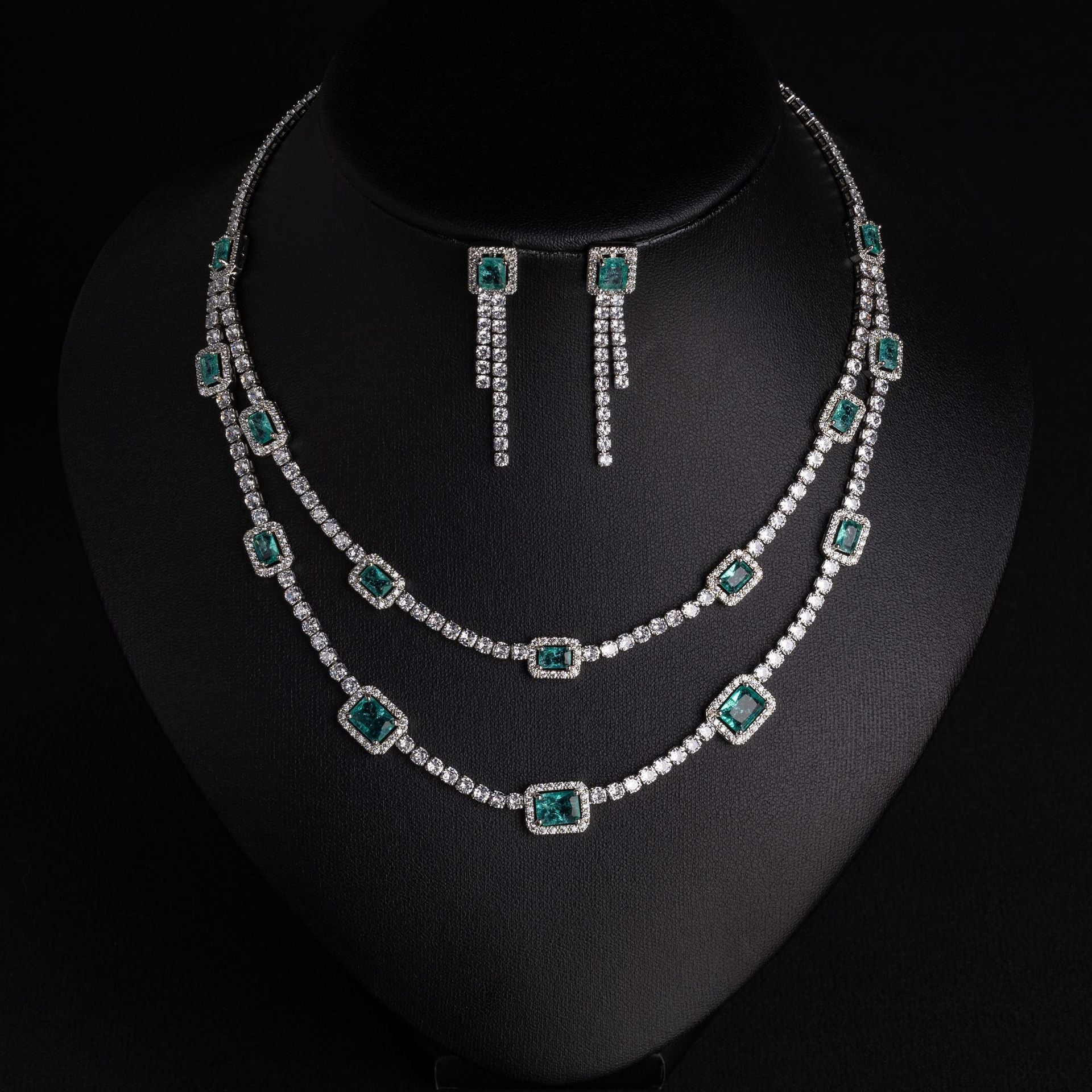 Luxury Ruby Crystal Necklace Earrings Set – Sparkling Silver Statement Jewelry