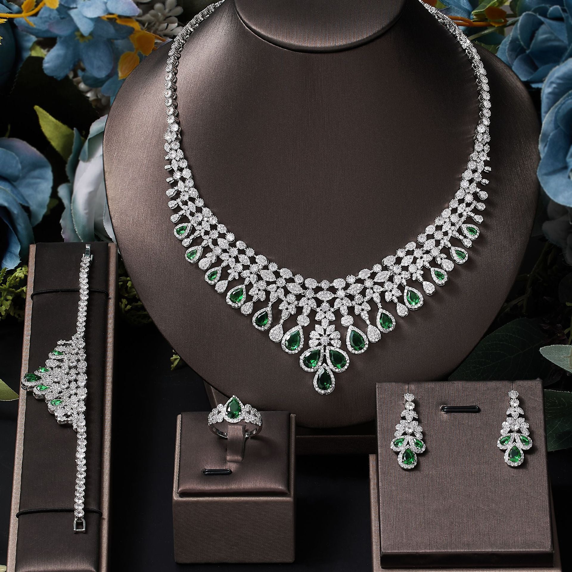 Parure de luxe émeraude – Collection Mariage et Soirée