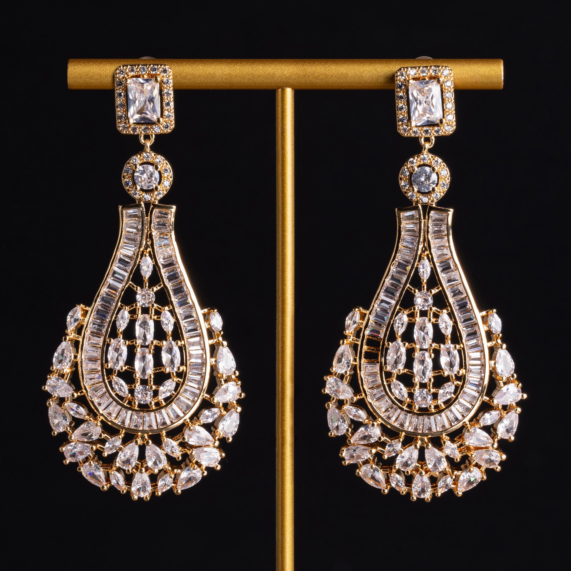Royal Blue Crystal Earrings – Elegant Chandelier Jewelry for Women