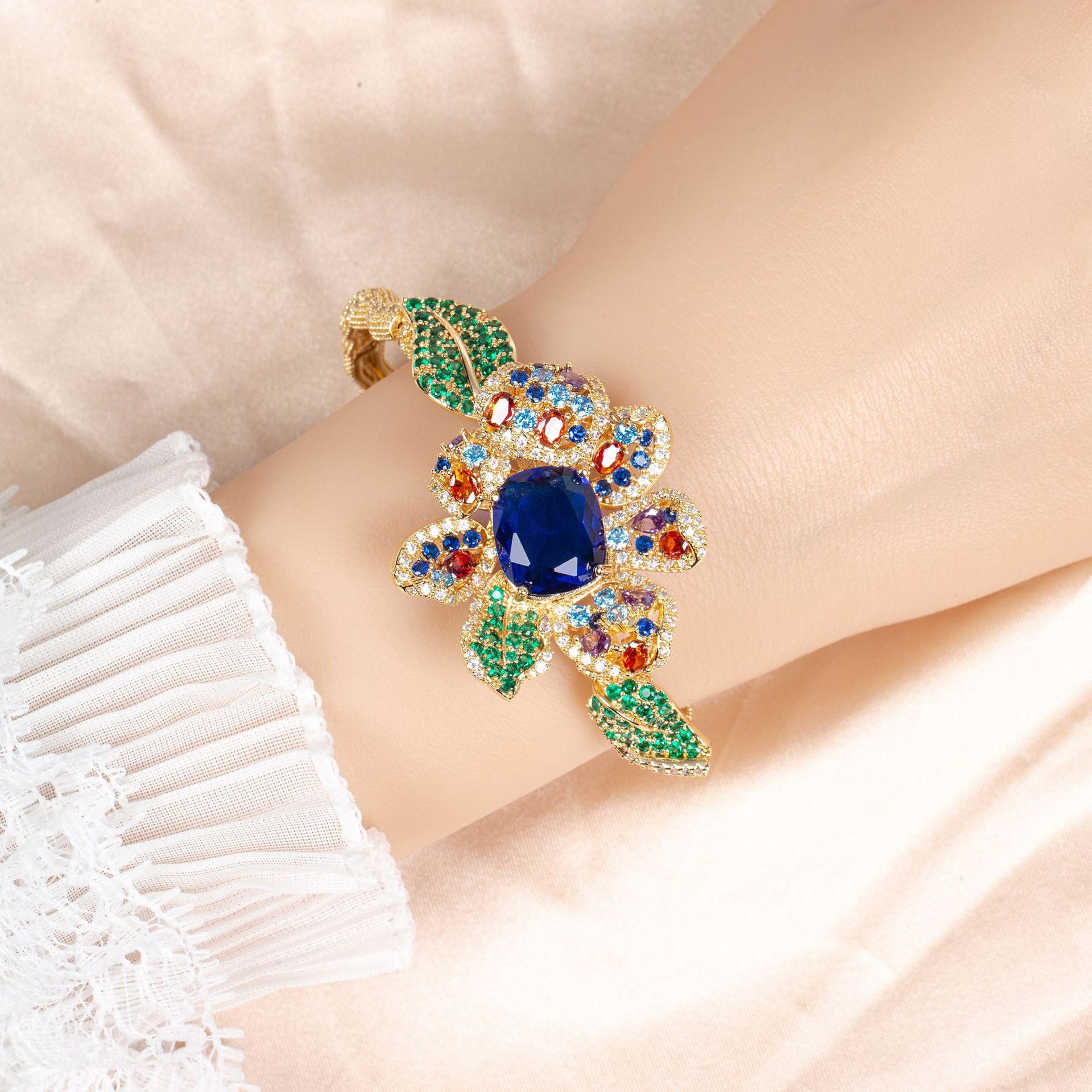 Luxury Blue Crystal Floral Bracelet – Elegant Statement Jewelry for Women