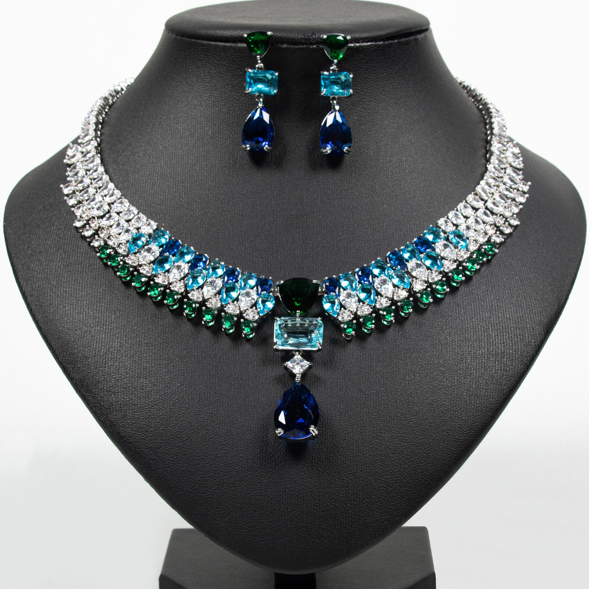 Elegant Teardrop Blue Green Crystal Pendant Jewelry Set