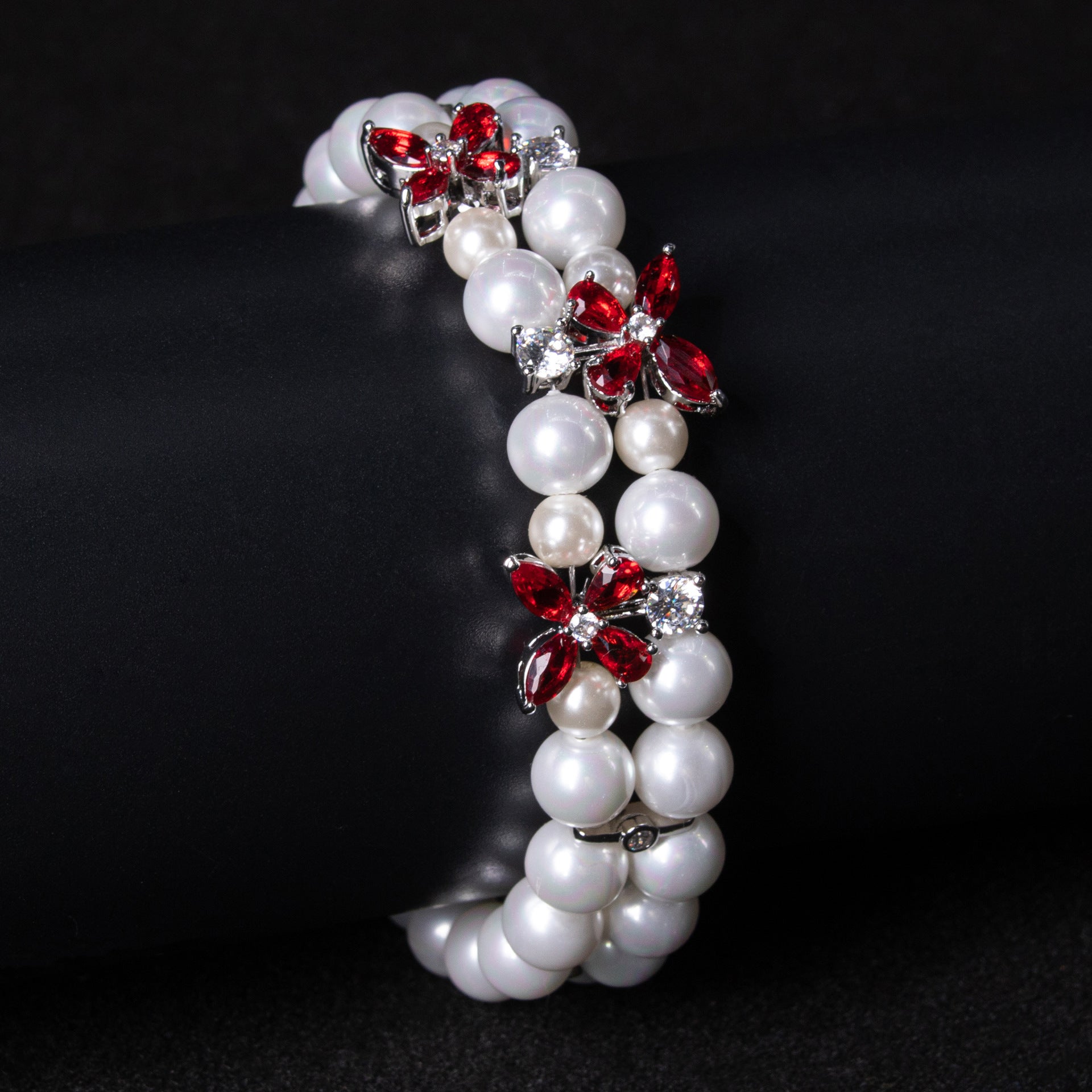 Luxury Pearl Butterfly Bracelet with Crystal Flower Accents – Elegant Statement Jewelry for Women