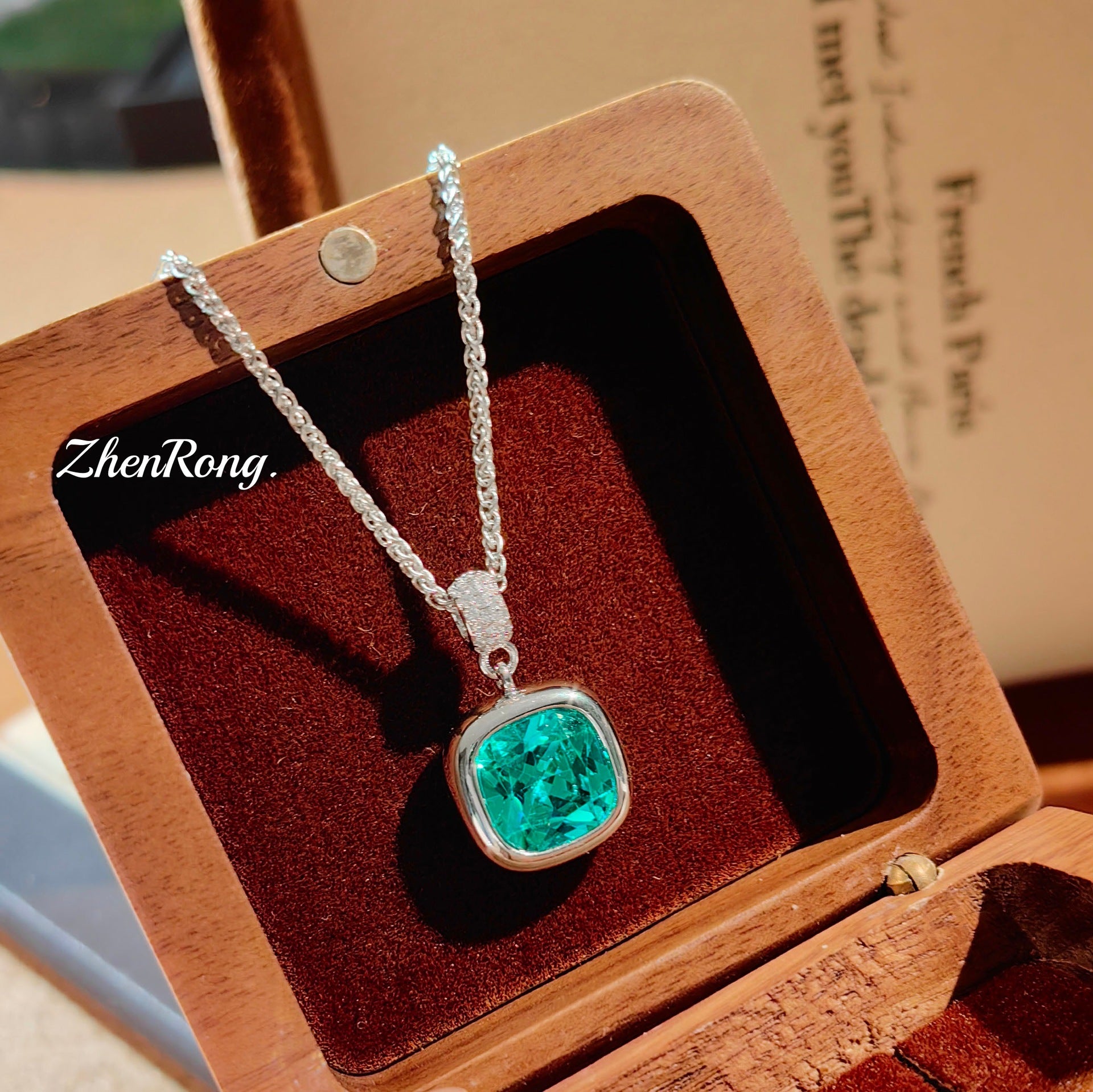 Ensemble de bijoux en forme de cube de sucre Paraïba, style léger et luxueux