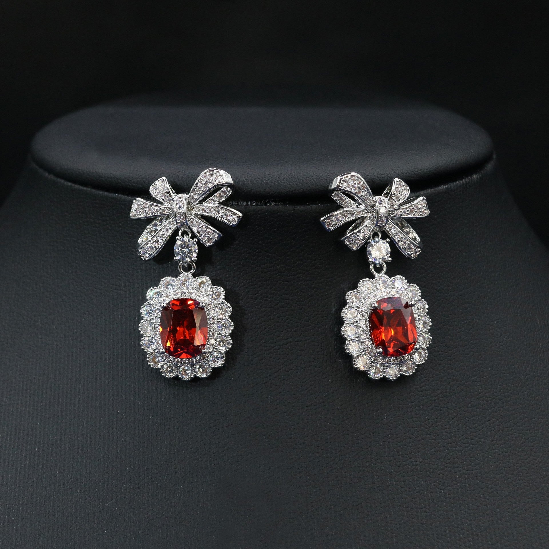 Ensemble Collier Boucles d'Oreilles Nœud Papillon Zircon Mode