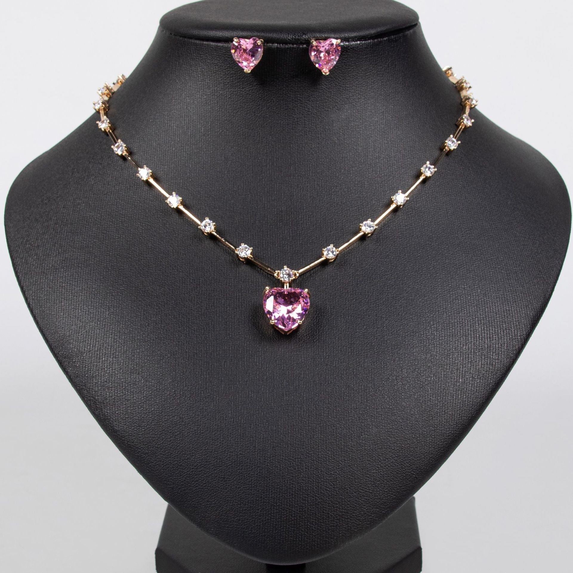 Romantic Yellow Crystal Heart Necklace Set – Elegant Jewelry Gift for Women