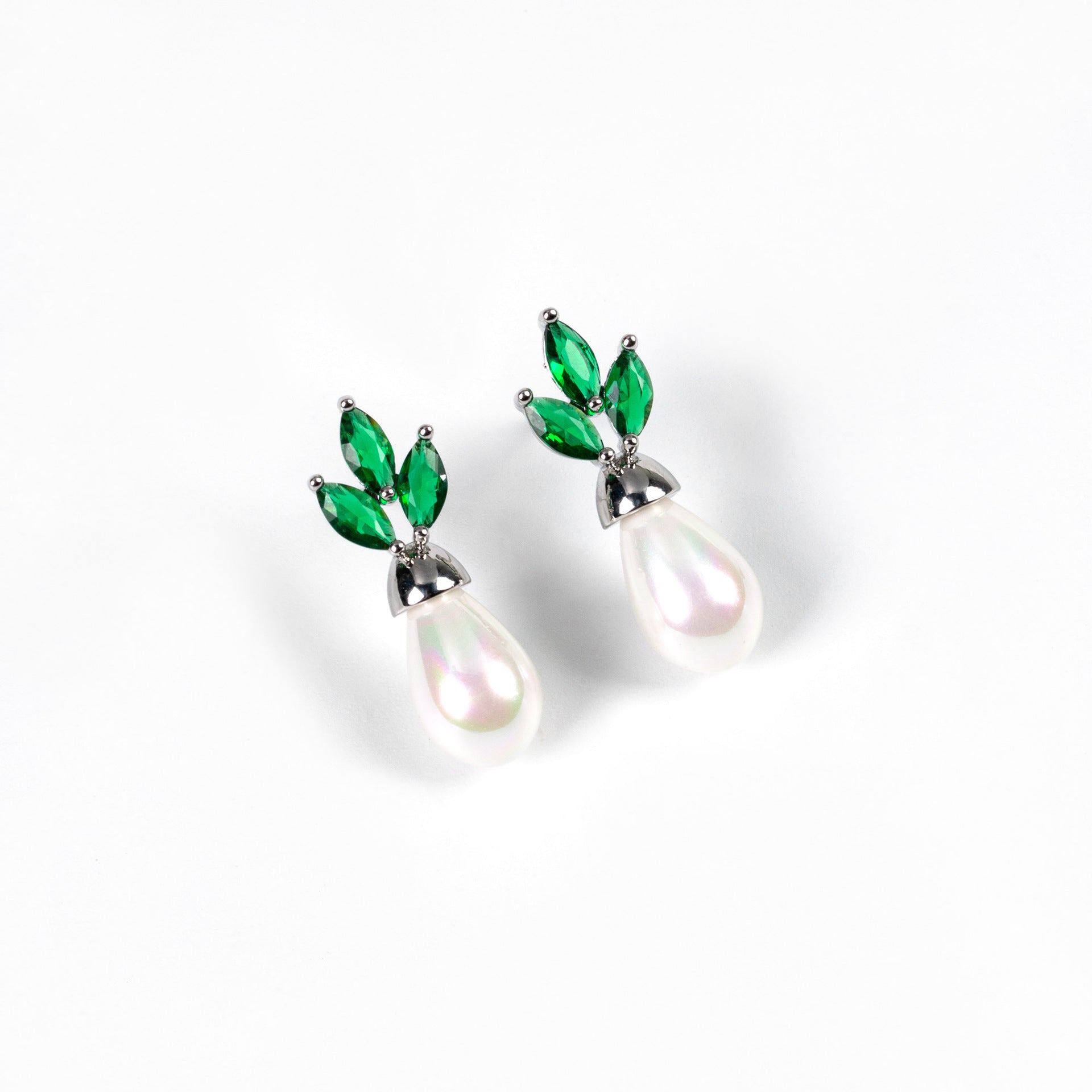 Luxury Pearl Drop Crystal Necklace Earrings Set – Elegant Jewelry for Women